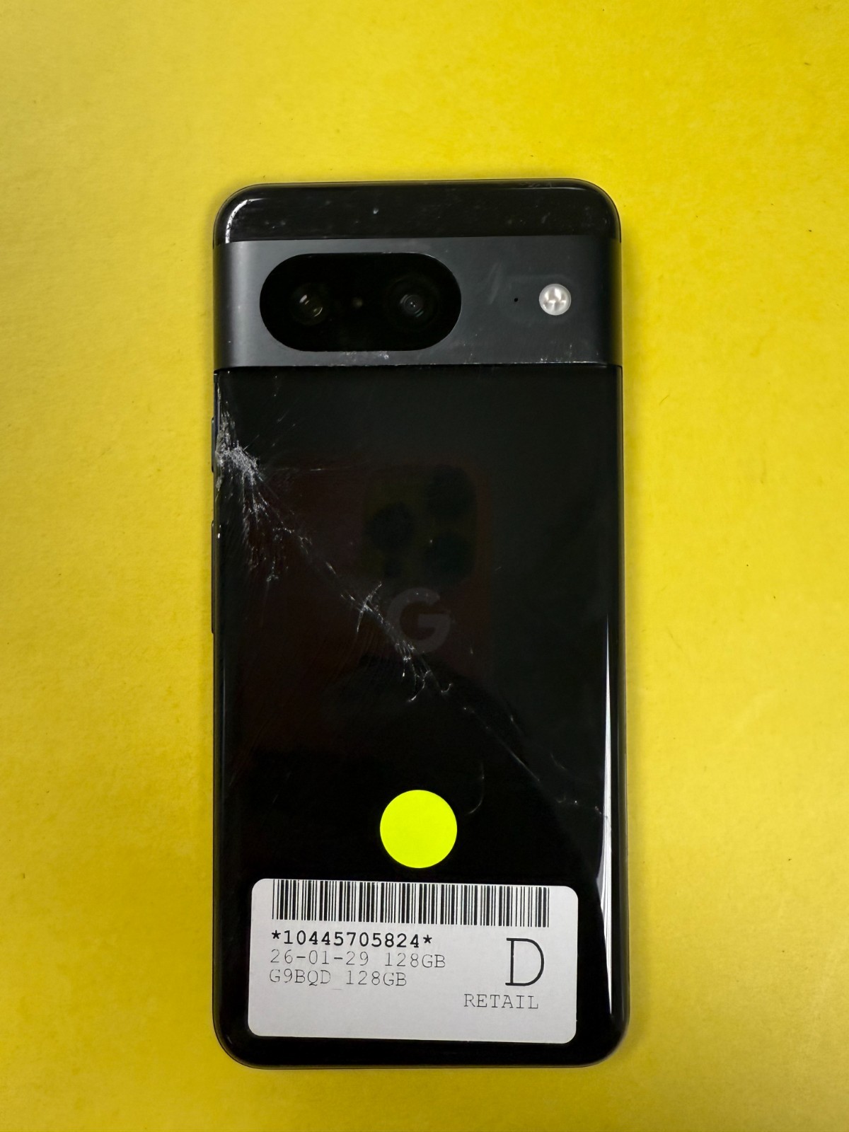 Google Pixel 8 – 128GB – Obsidian Black (Unlocked) Cracked Back