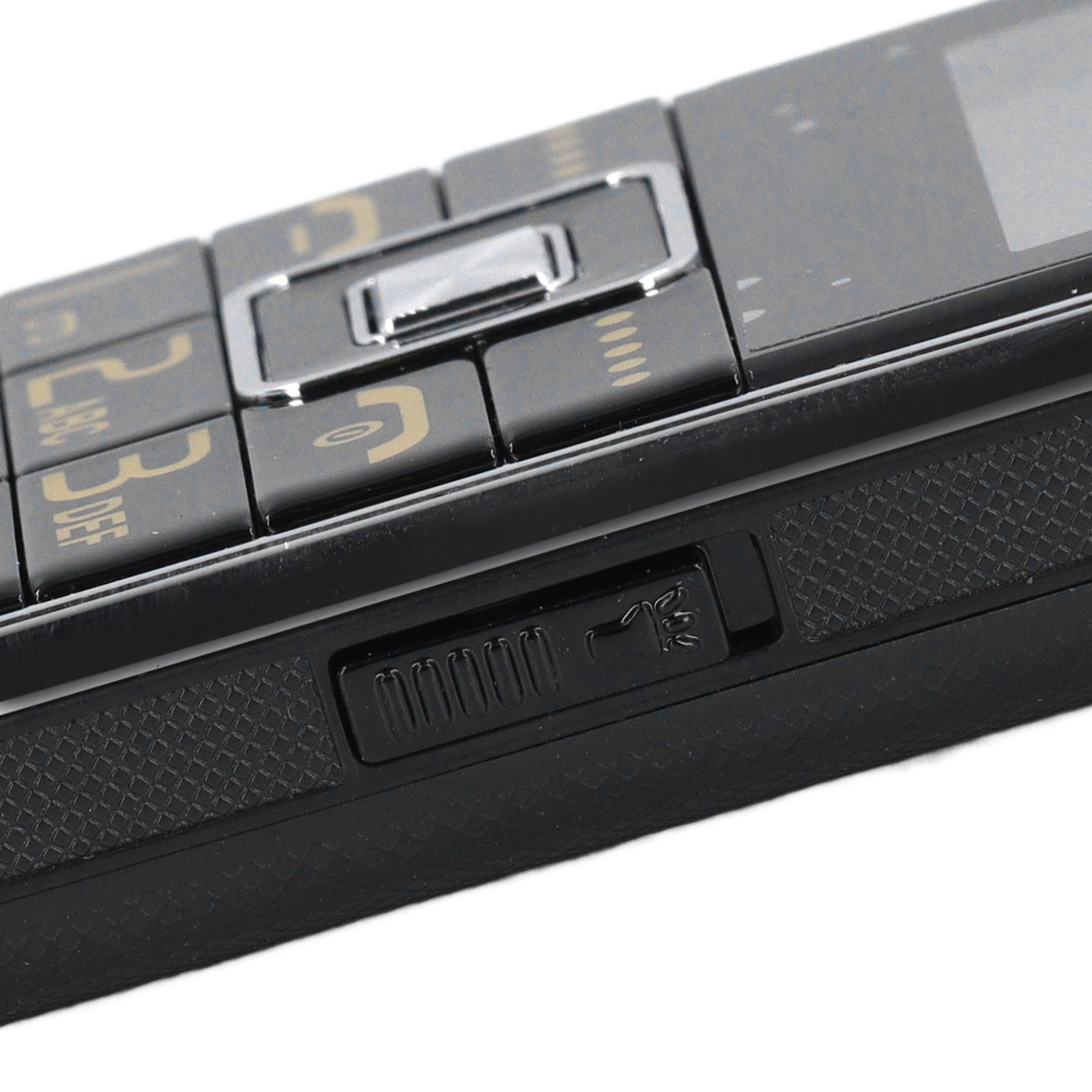Big Button Cell Phone 2.4in Screen GSM Network 3 Card Slot Video Blutooth FM
