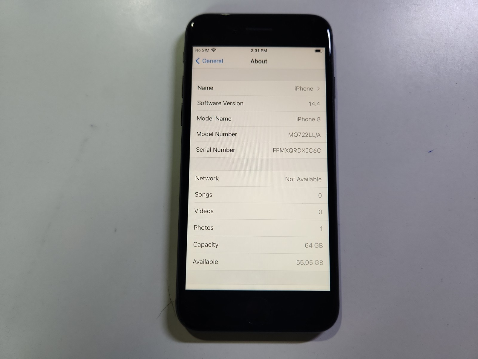 RARE iOS 14.4 Apple iPhone 8 A1863 Fully Unlocked 64GB Clean IMEI BH = 90%