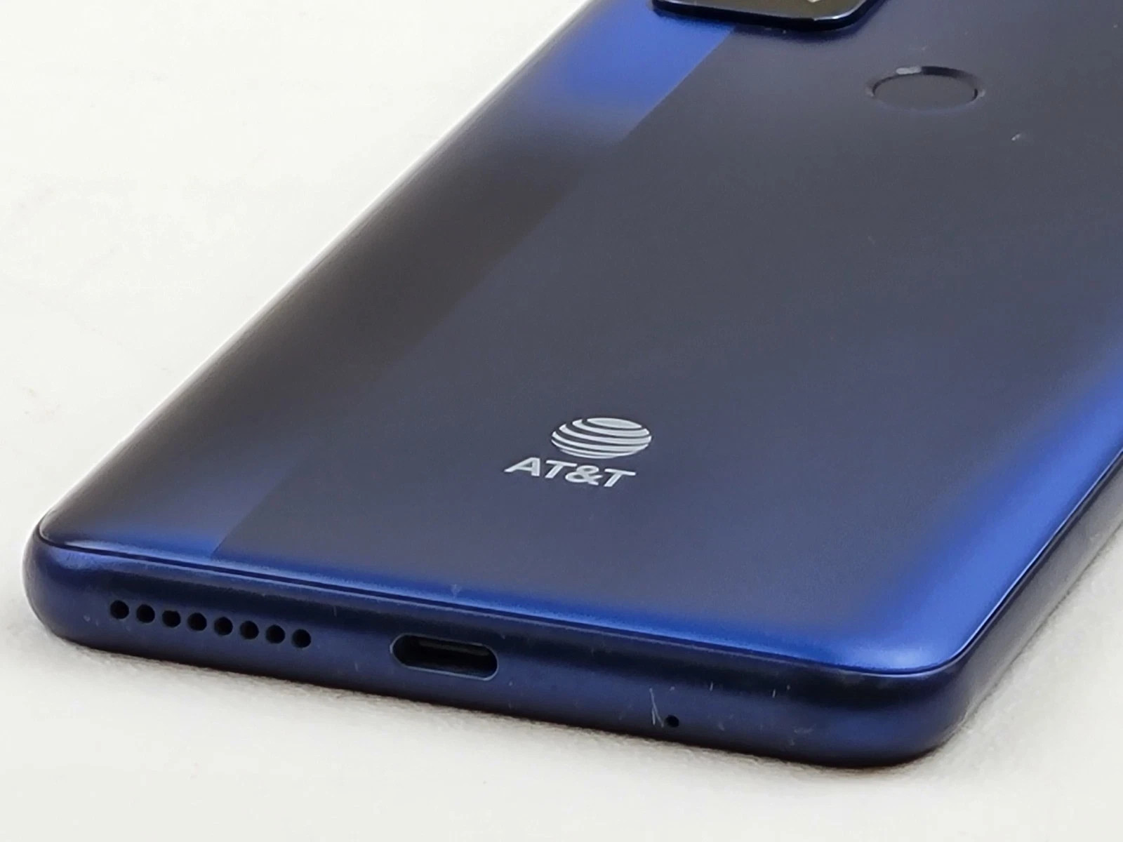 AT&T EA211001 Radiant Max 5G 6.8″ 64GB Storage 4GB RAM Electric Blue LTE Prepaid