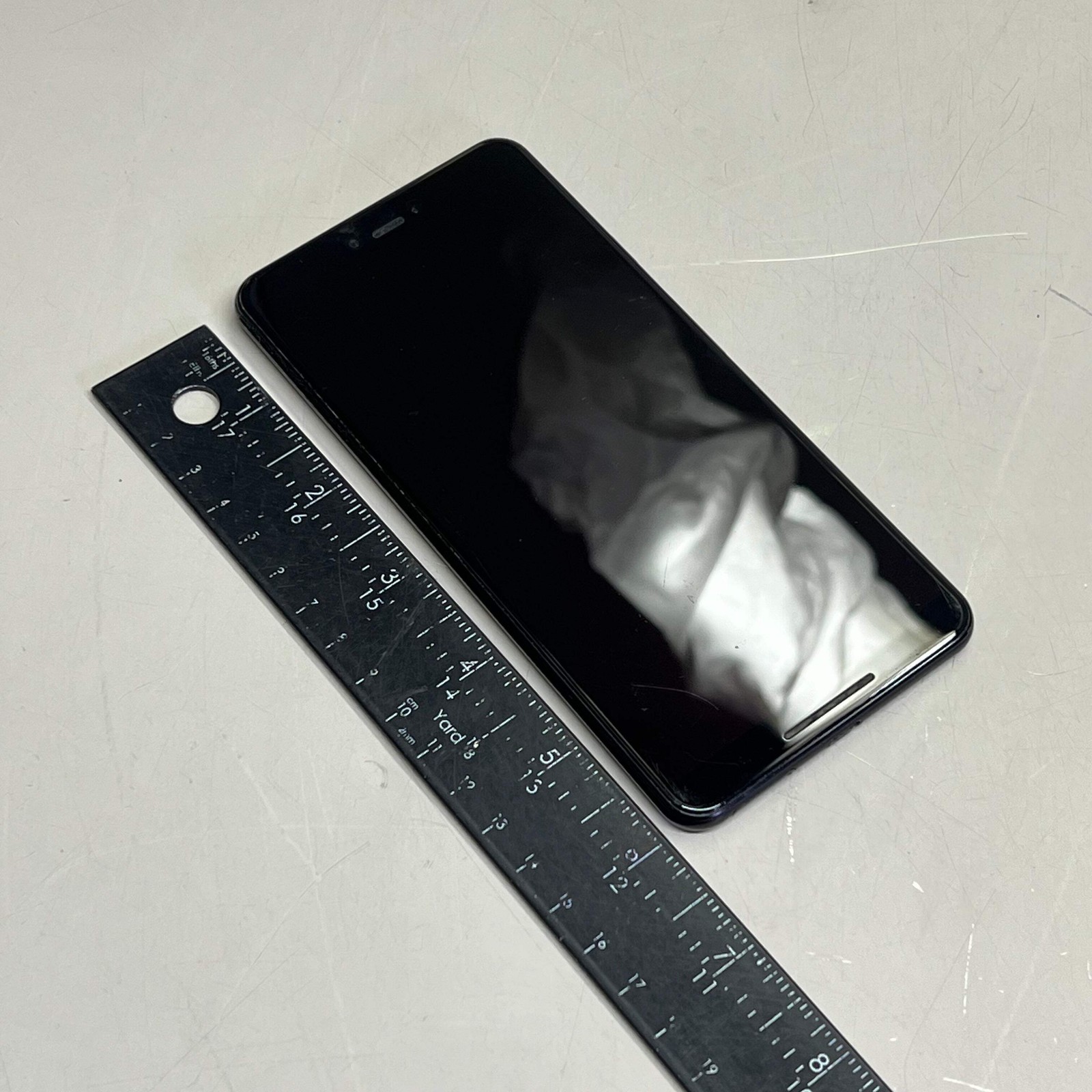GOOGLE Pixel 3 XL Smart Phone 1440 X 2960 6.7″ Display Black M580