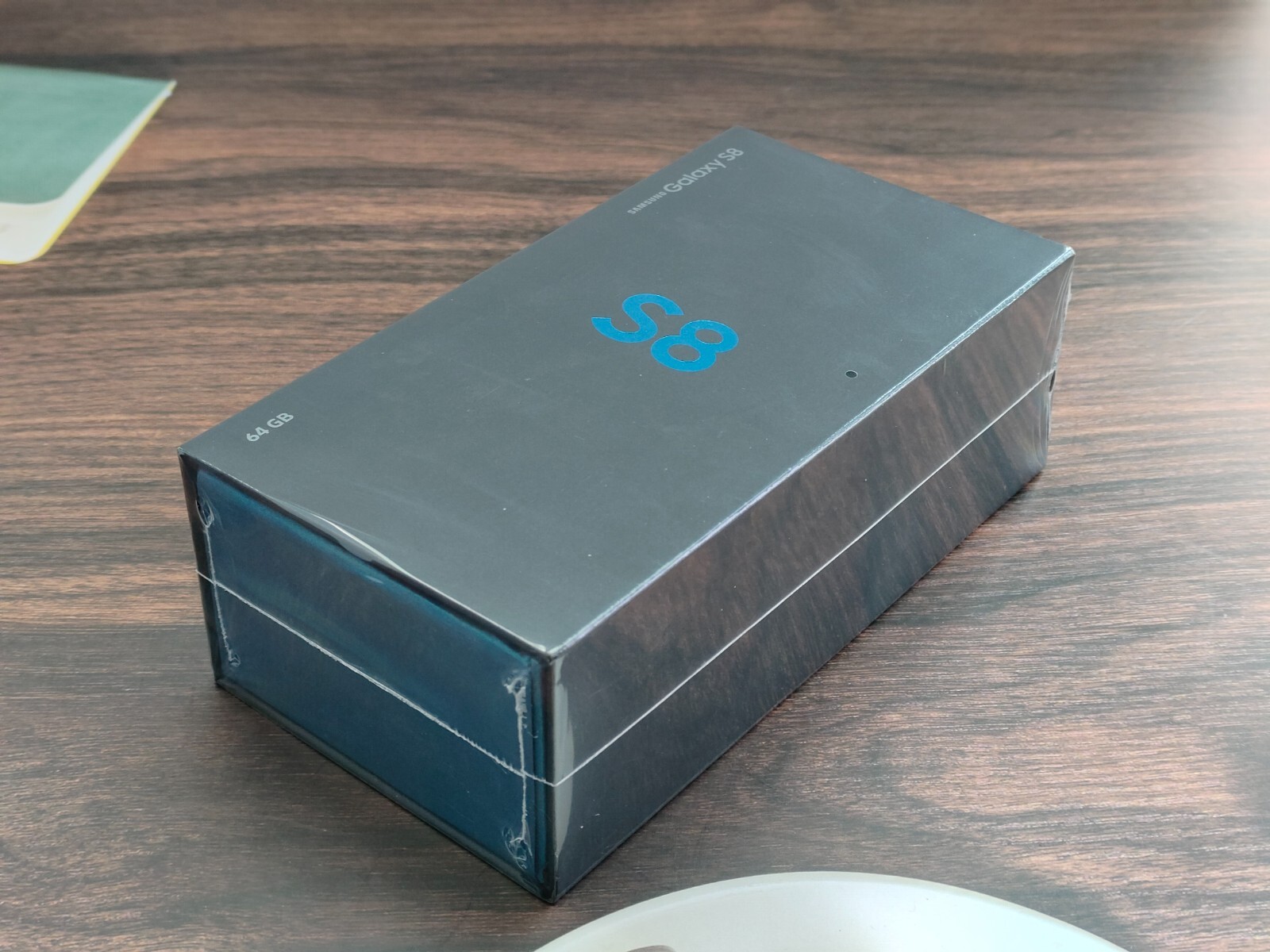 New&Sealed Samsung Galaxy S8 64GB G950U/G950F UNLOCKED Andriod Smartphone