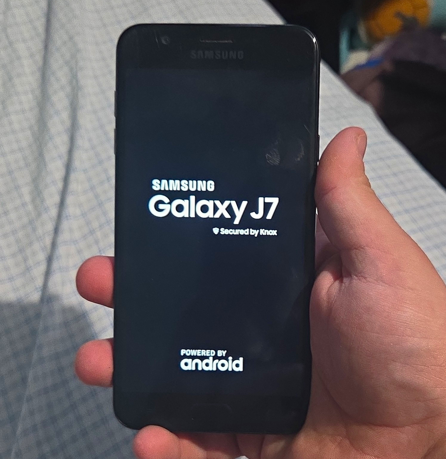 Samsung Galaxy J7 (2018) 16GB Verizon Android Bar Smartphone Micro USB Black