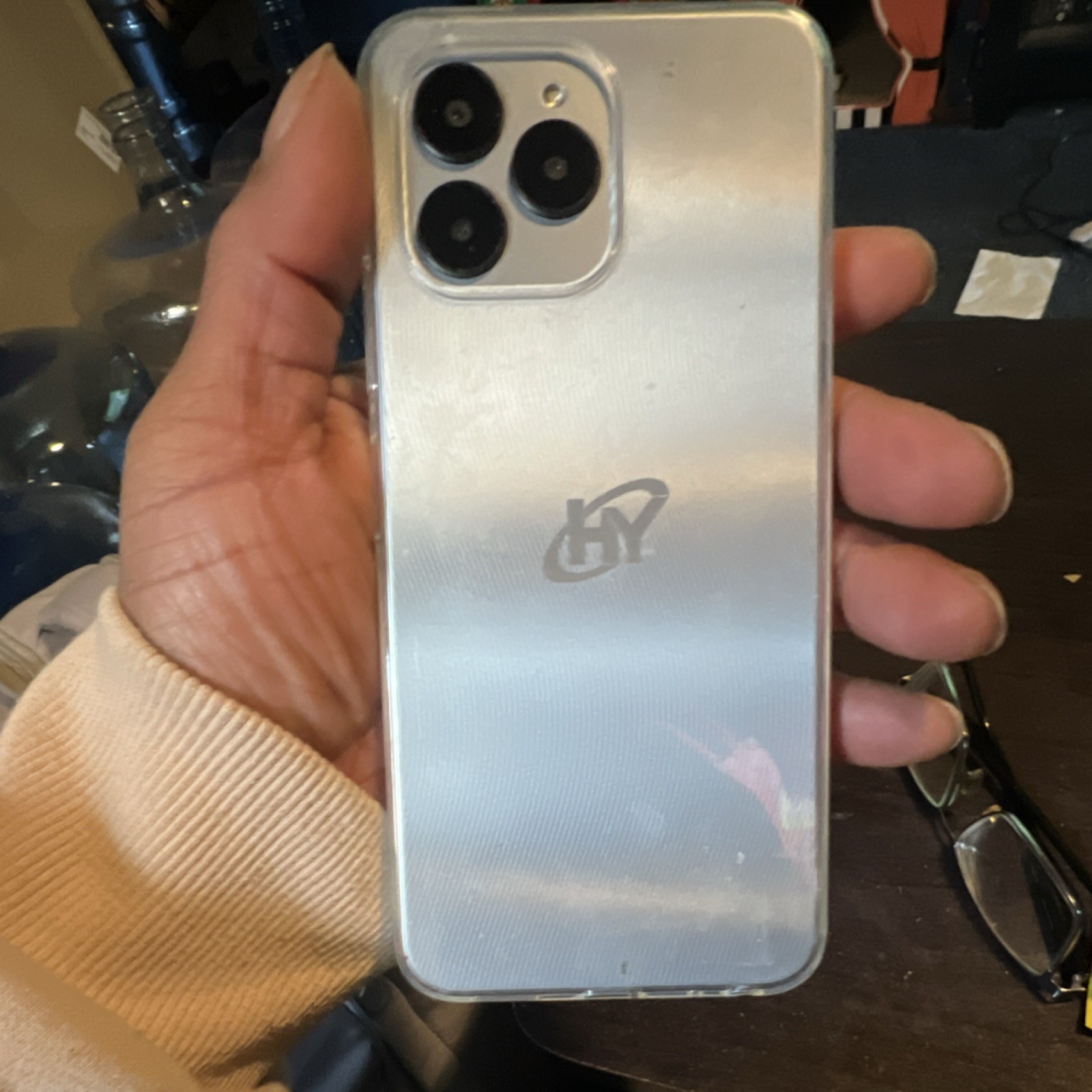 HY Smartphone Silver HY65PB1401NA Triple Rear Camera Bar Style