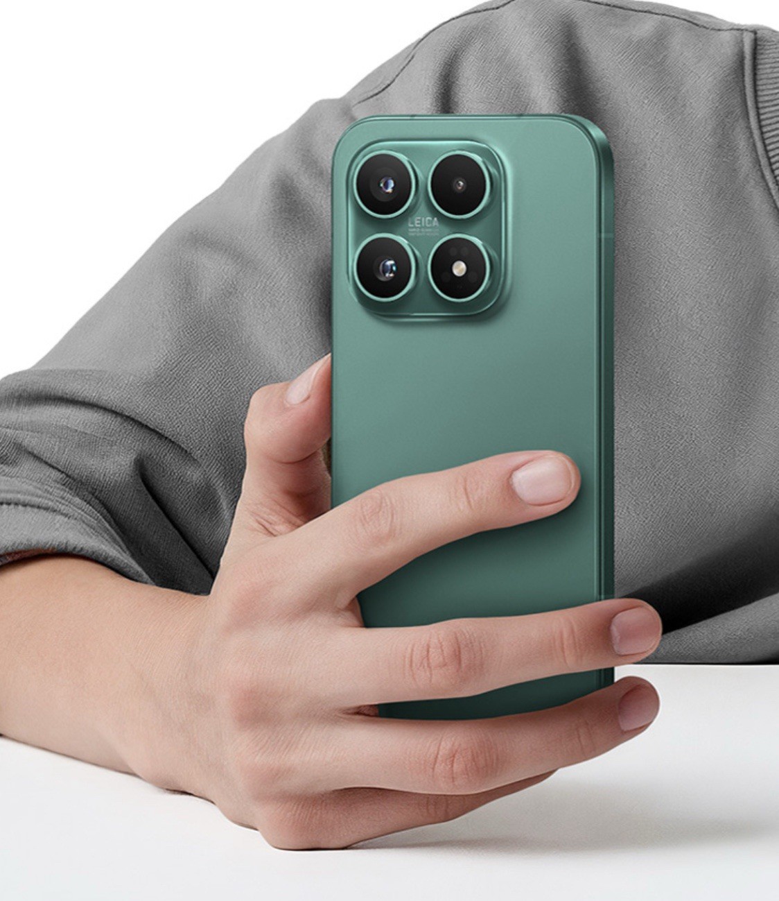 Xiaomi 17 512GB 12GB GLOBAL VERSION Leica Green SD8 Elite Gen5 6330mAh Unlocked
