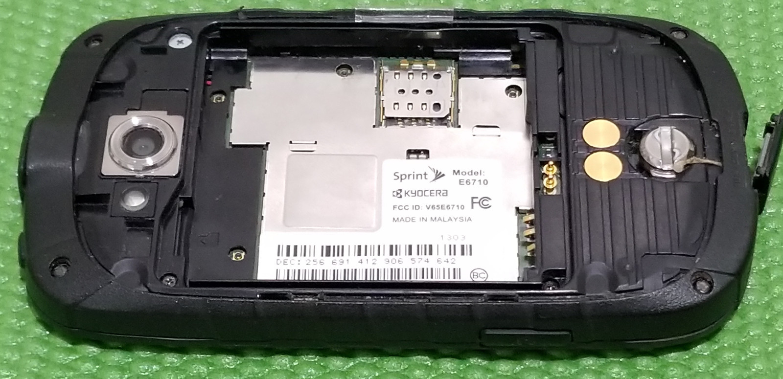 FOR PARTS FIX REPAIR AS-IS Kyocera Torque E6710 BLACK Sprint WATERPROOF Camera
