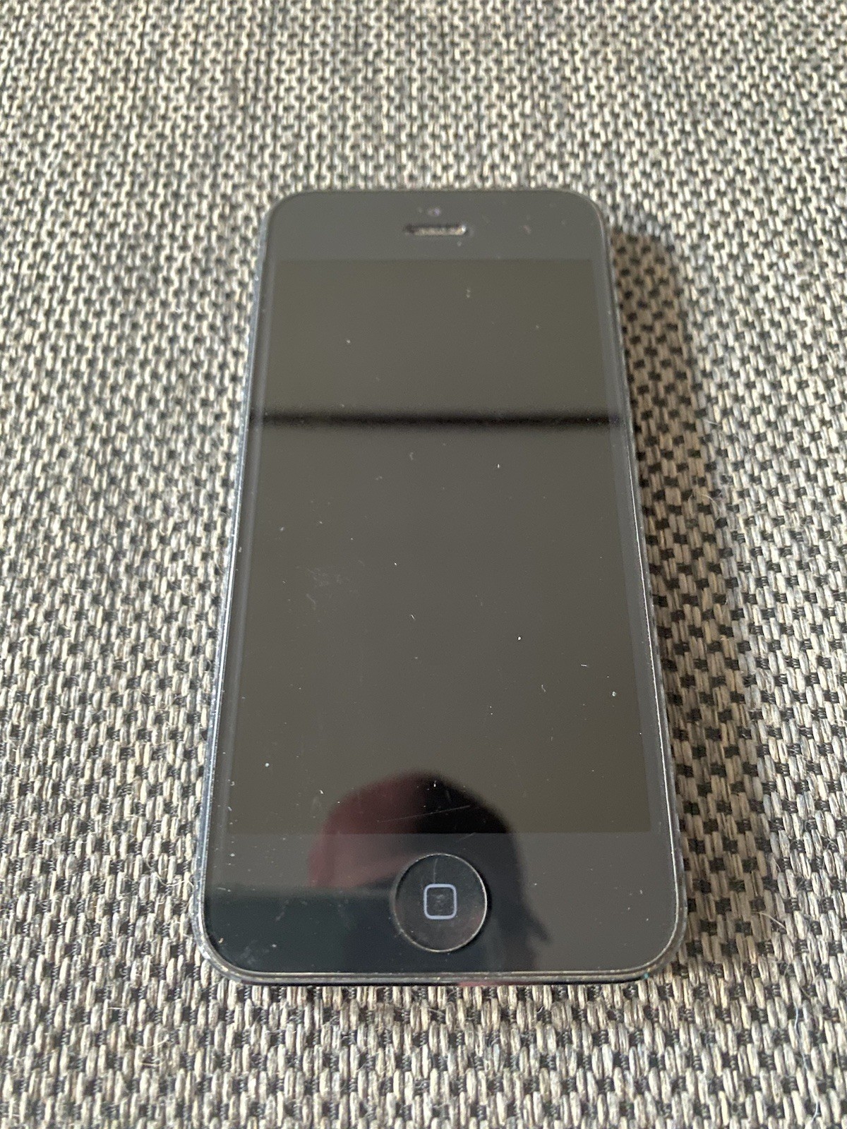 Apple iPhone 5 Black Slate, 16GB, A1429, PARTS/REPAIR ONLY Unknown Specs
