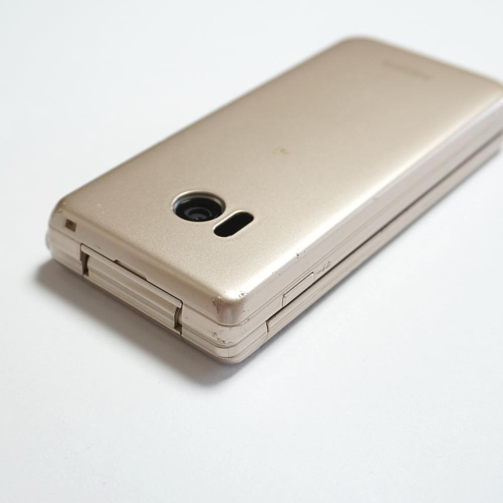 Docomo AQUOS Mobile Phone SH-01J Gold SIM Unlocked Home appliances e624