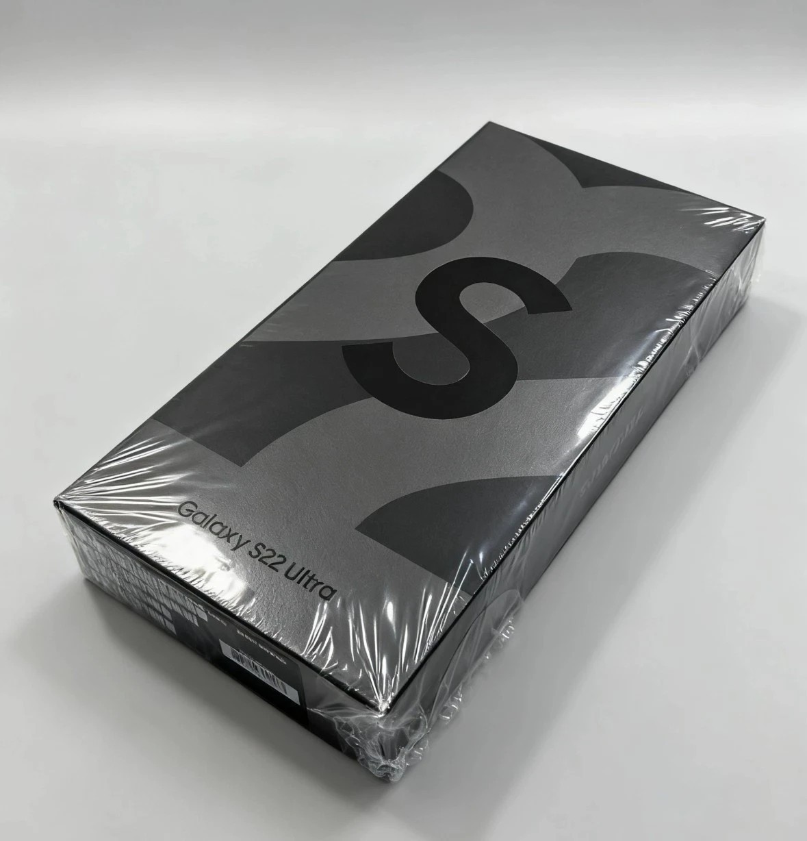 New Sealed Samsung Galaxy S22 Ultra 5G 128GB/256GB/512GB Network Unlocked