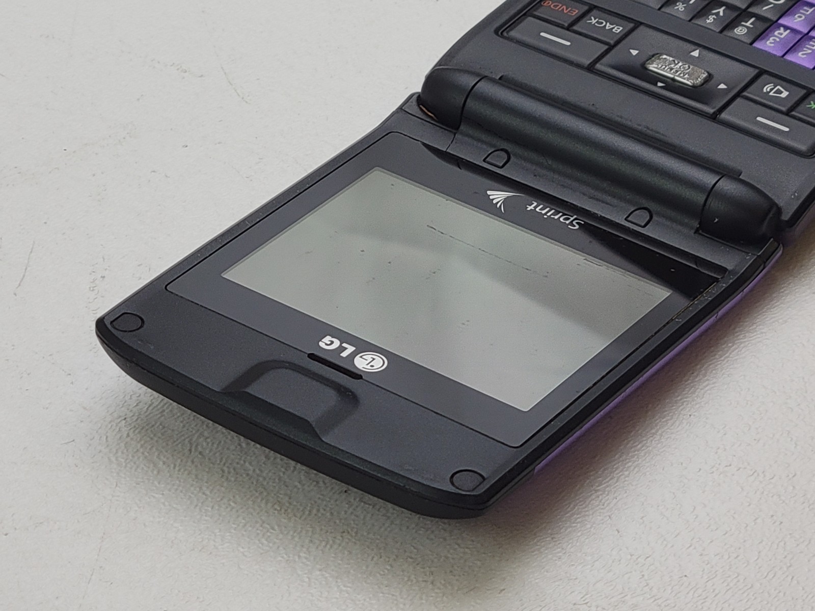 LG Lotus (LX600) Floral Purple Cell Phone for Sprint – WORKS! – H6198