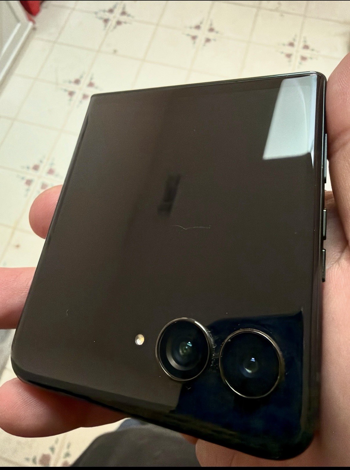 Motorola Razr Ultra 2025 T-Mobile USED