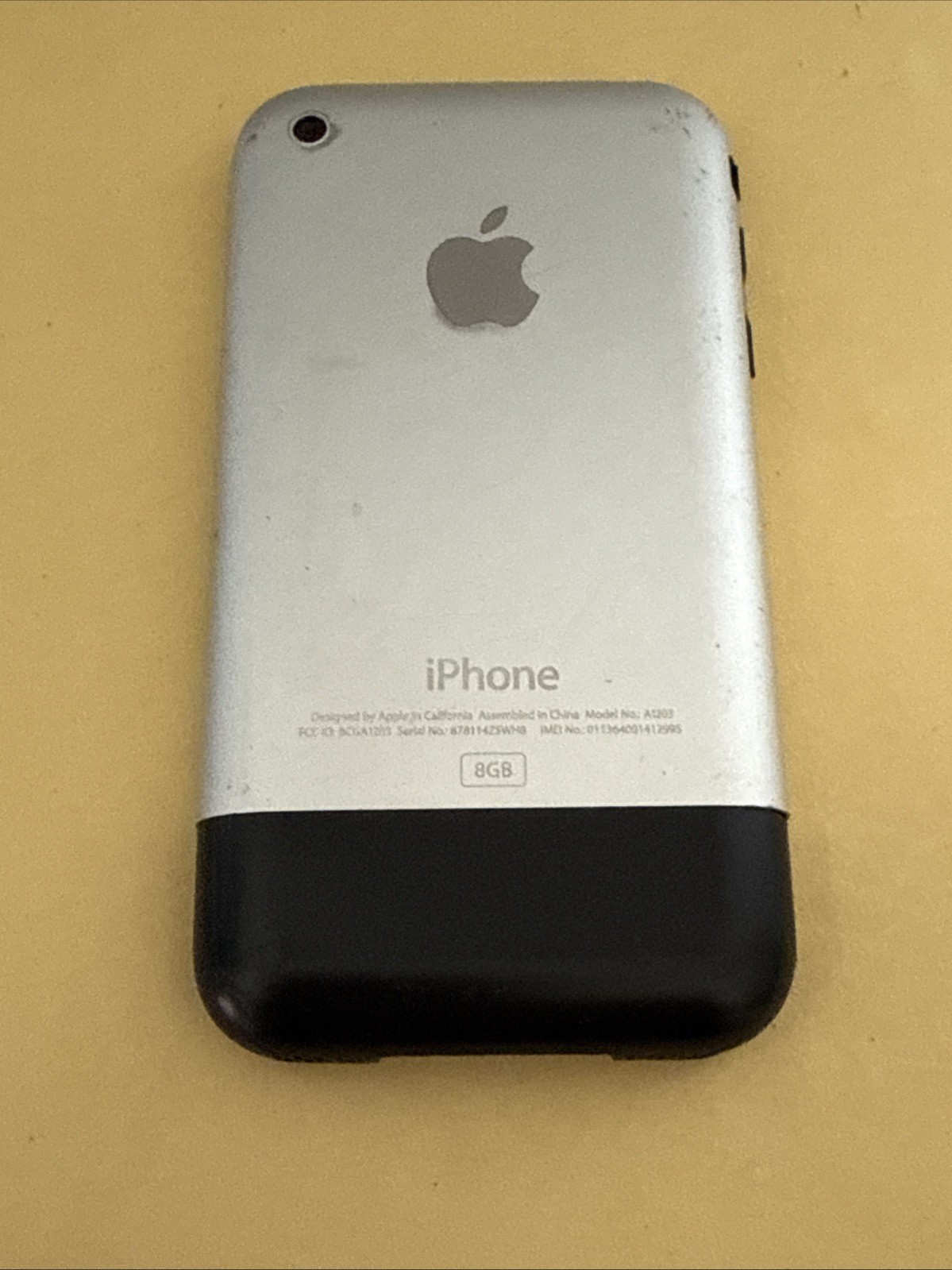 Apple iPhone 1st Generation – 8GB – Black – A1203 (GSM)