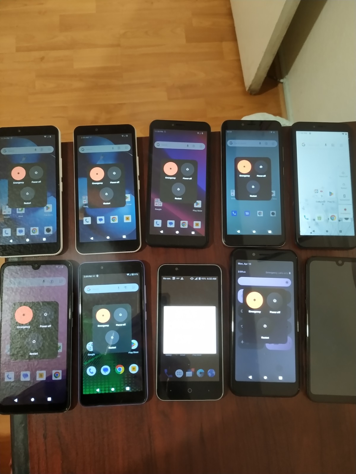 Lot of 10 Mixed Brand VORTEX /coolpad/BLU/NUO and other 16GB Smartphone