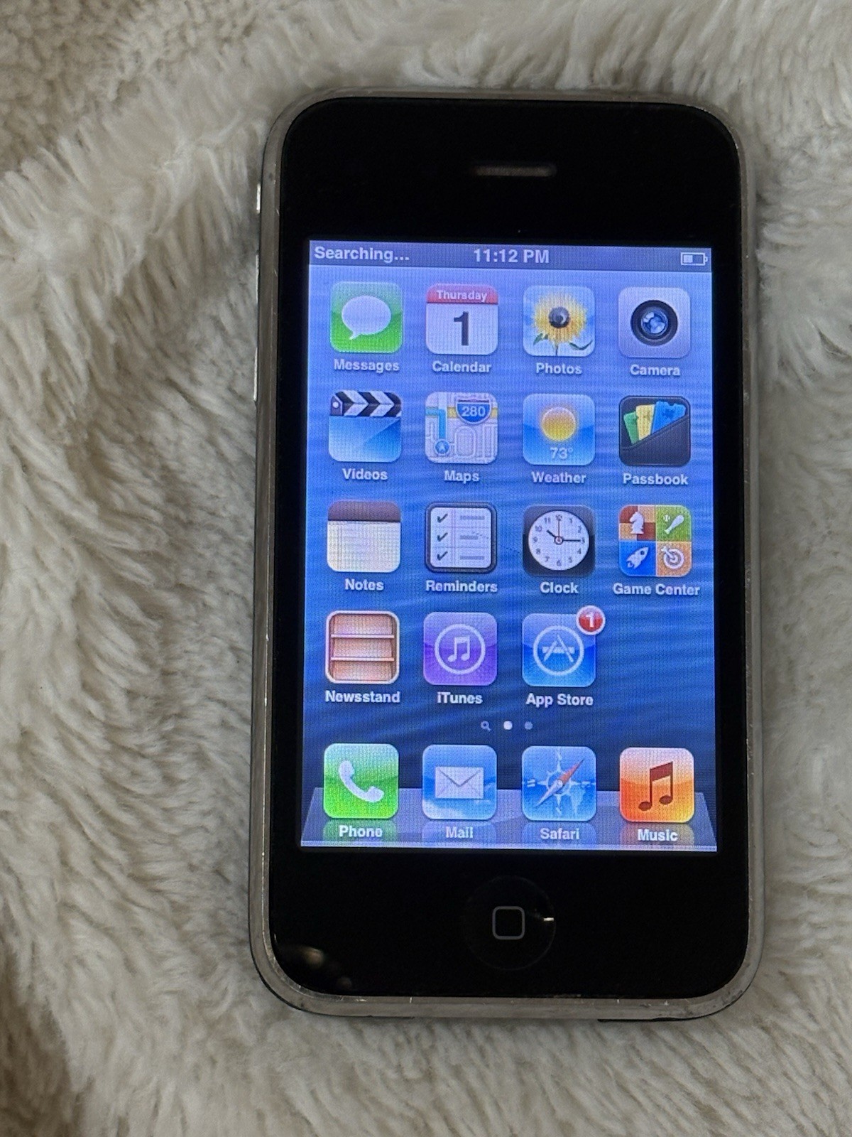 iPhone 3GS 16 gig