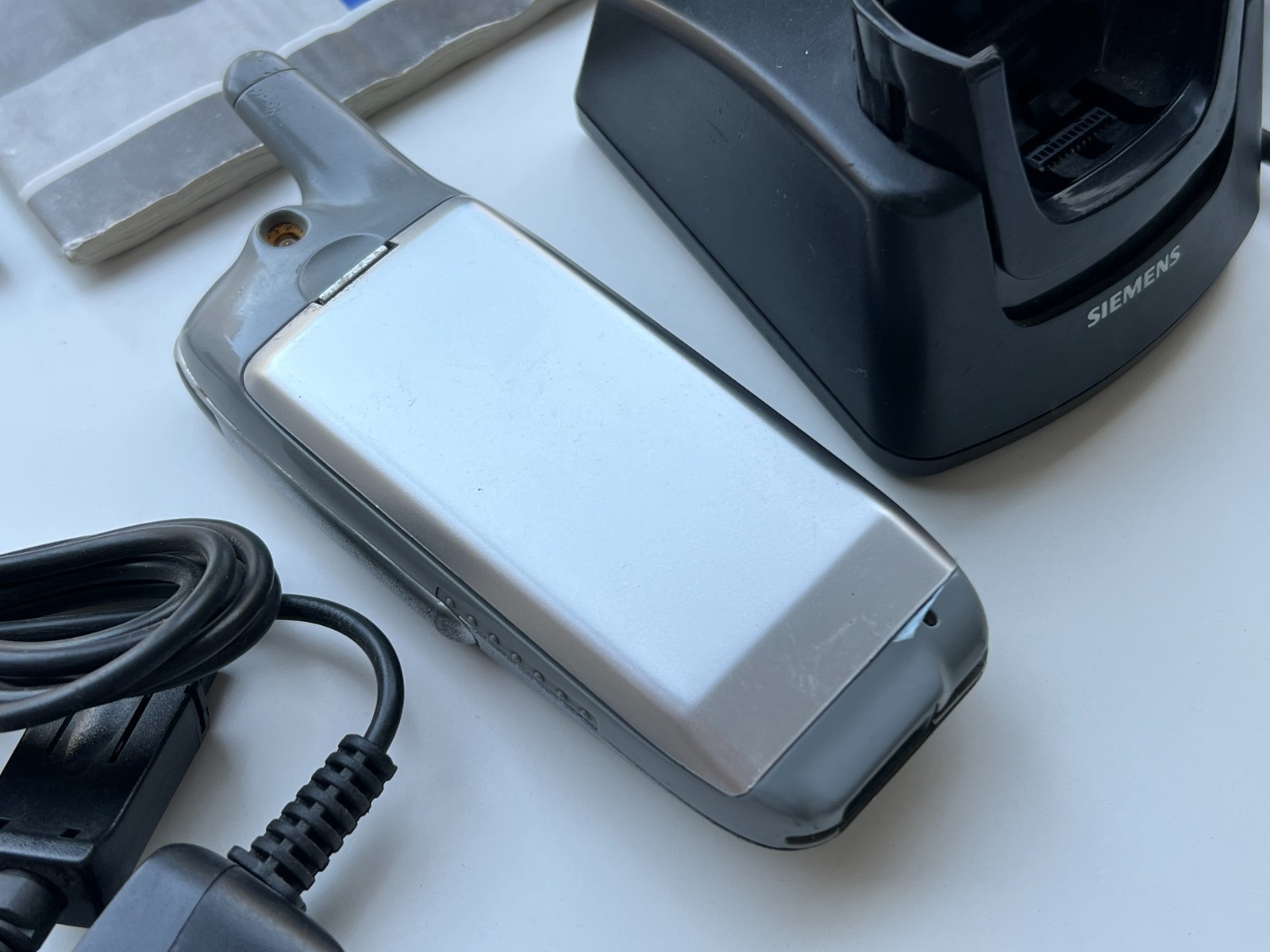 Ultra Rare Siemens SL45 Rare With Stand Charging Beautiful Retro Cell Phone