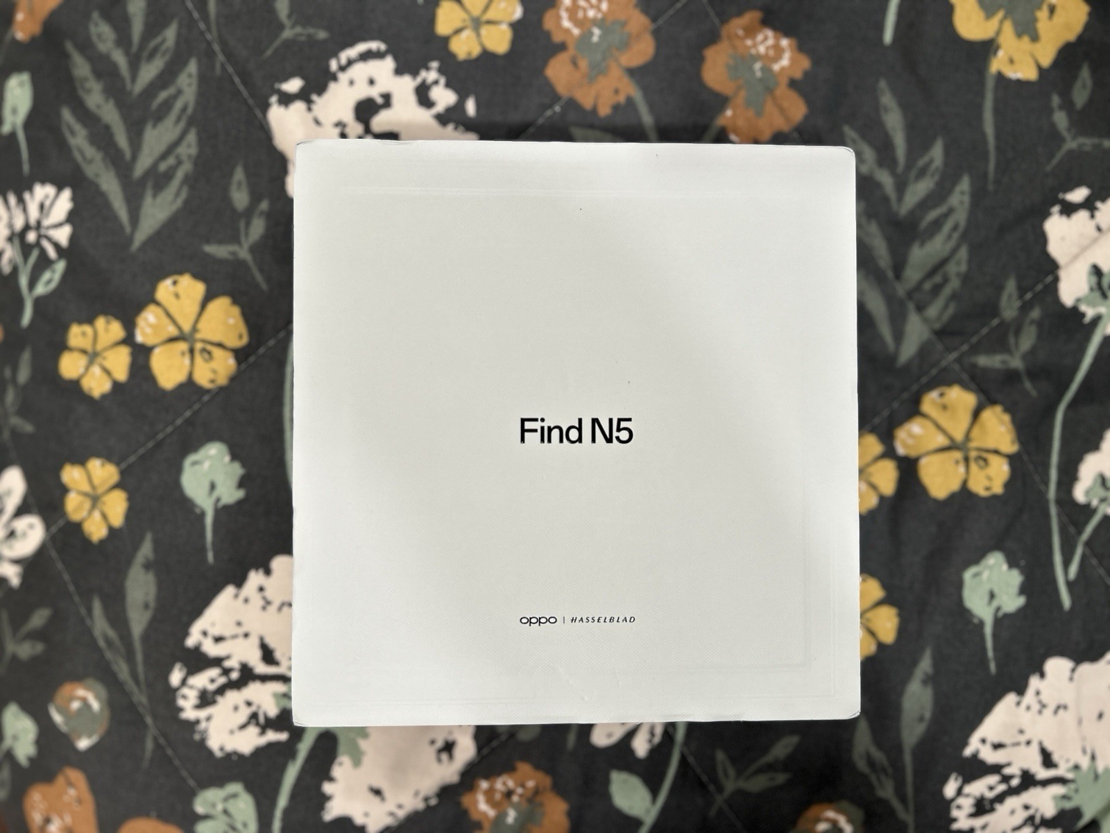 OPPO Find N5 Foldable Phone 16GB/512GB Cosmic Black – USED, Boxed