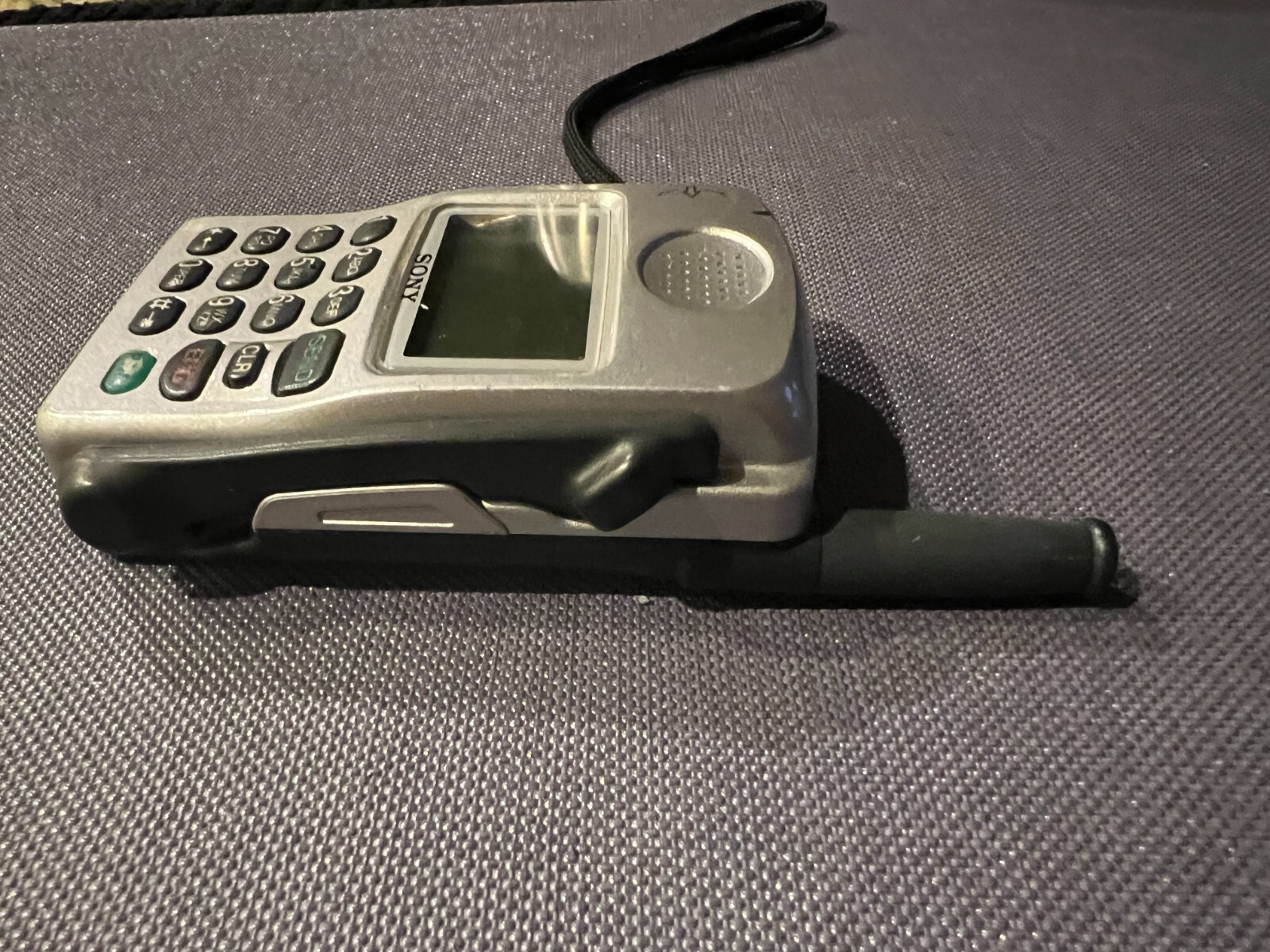 COLLECTIBLE Sony CM-Z200 D-Wave Zuma 1997 Cell Phone CDMA 800 BUNDLE – WORKING
