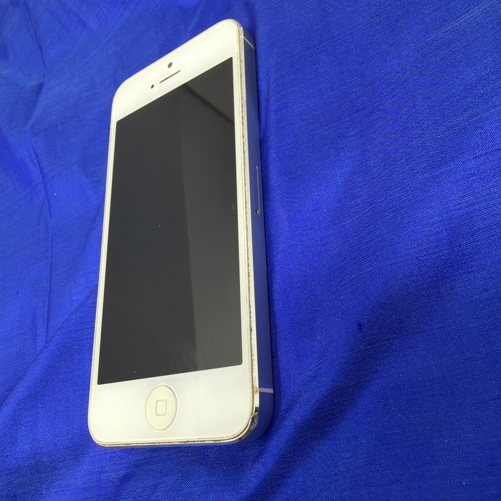 Apple iPhone 5 Model A1429 Silver – For Parts Or Repair Only