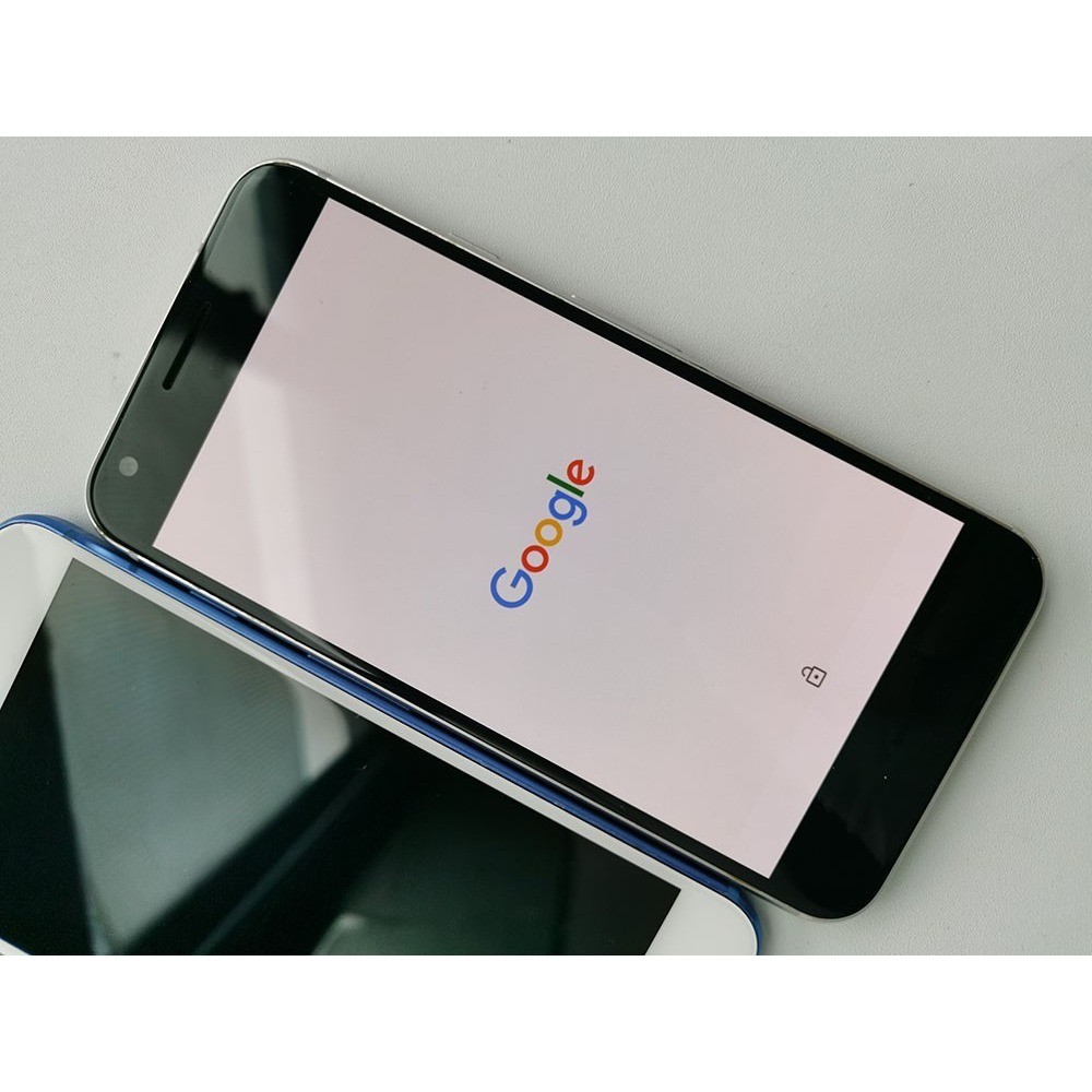 Google Pixel 1st Generation 32GB/128GB Factory Unlocked Smartphone with 5.0in
