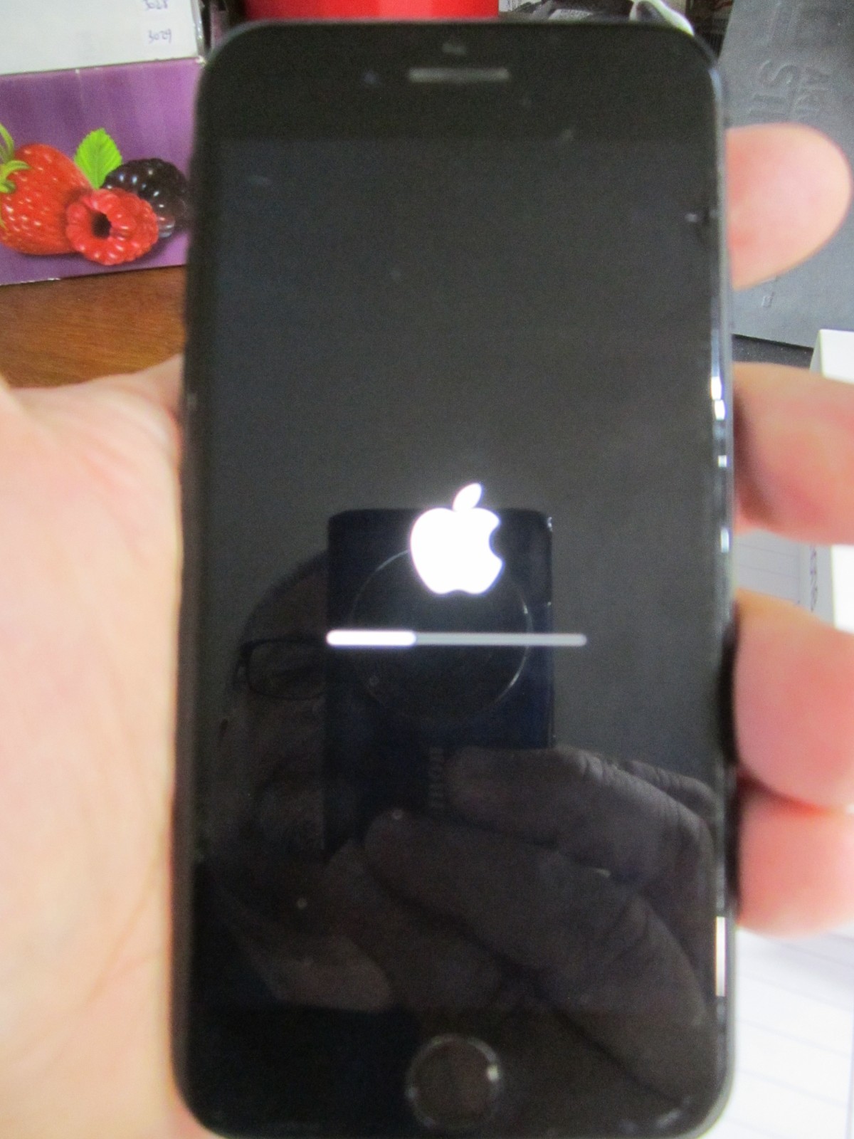 iPhone APPLE SE BLACK 64gb unlocked 2020 box clean A2275 Ready for SIM