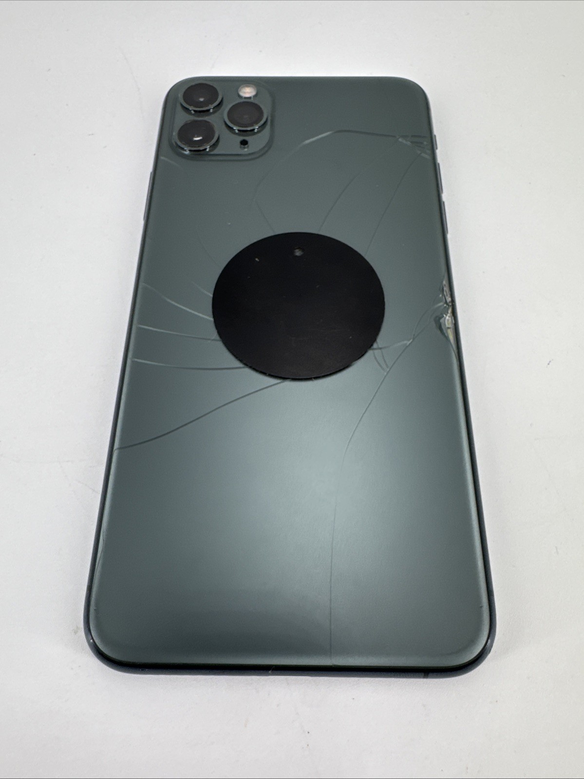 Apple iPhone 11 Pro – Unknown Storage. Cracked Back. UNTESTED FOR PARTS AS IS