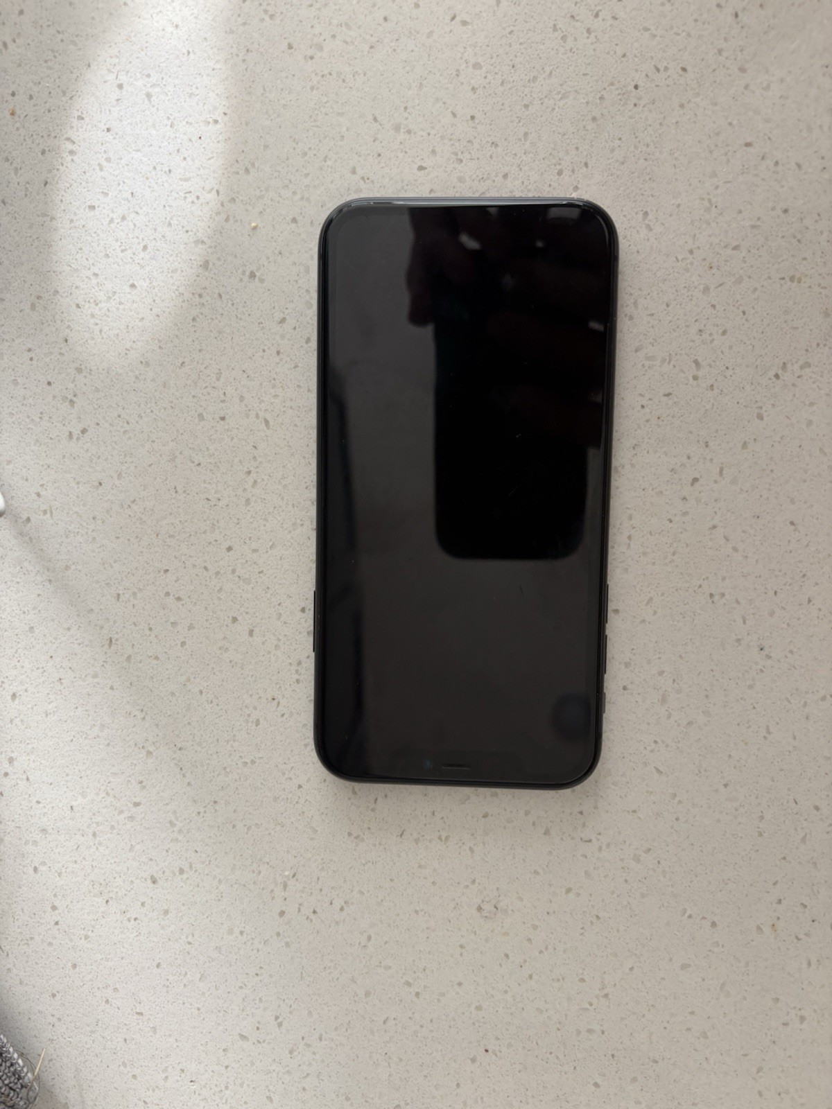 Apple iPhone 13 128GB Black Unlocked iOS Smartphone 12MP Dual Camera