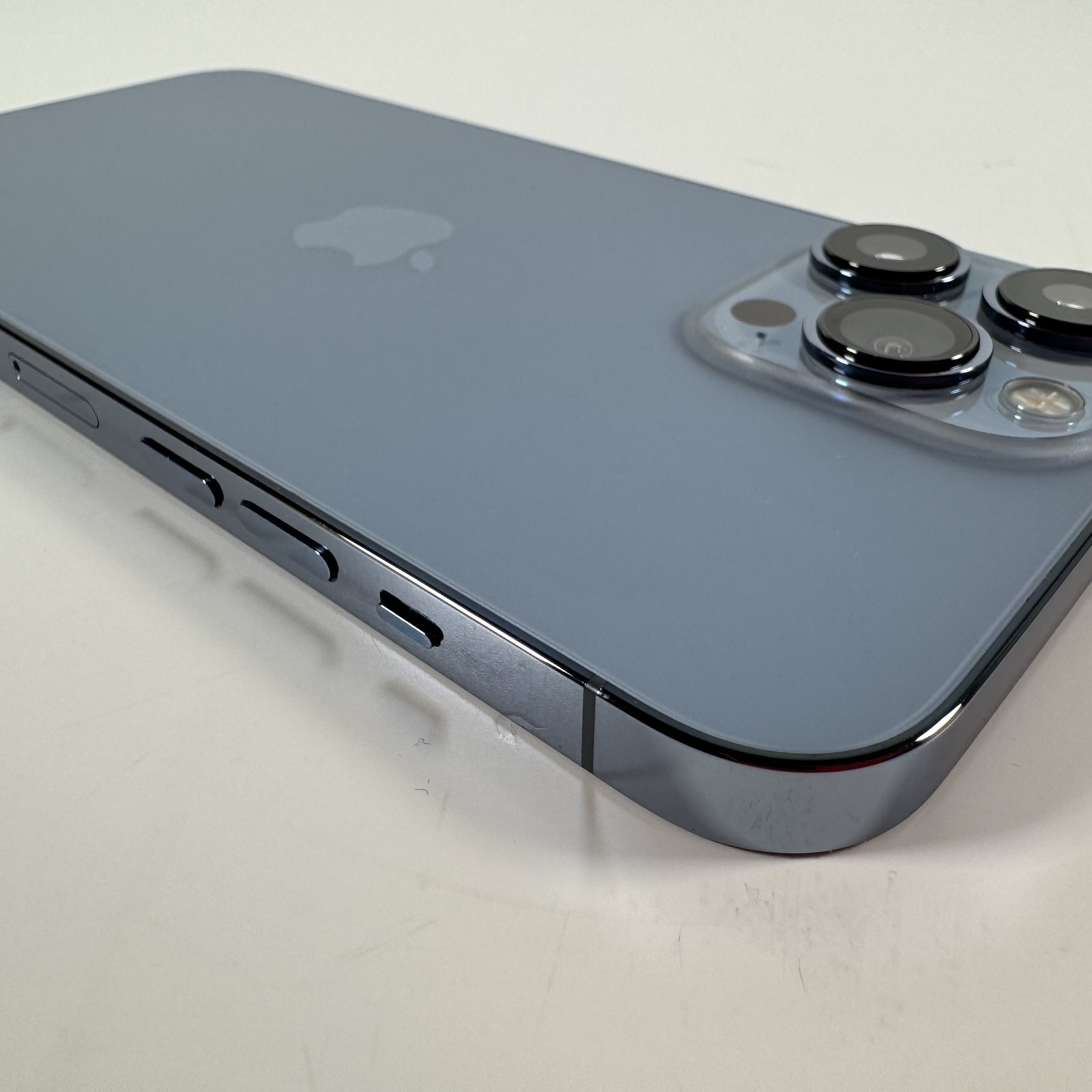 Apple iPhone 13 Pro Max 1TB MLL53LL/A | Multiple Issues | For Parts