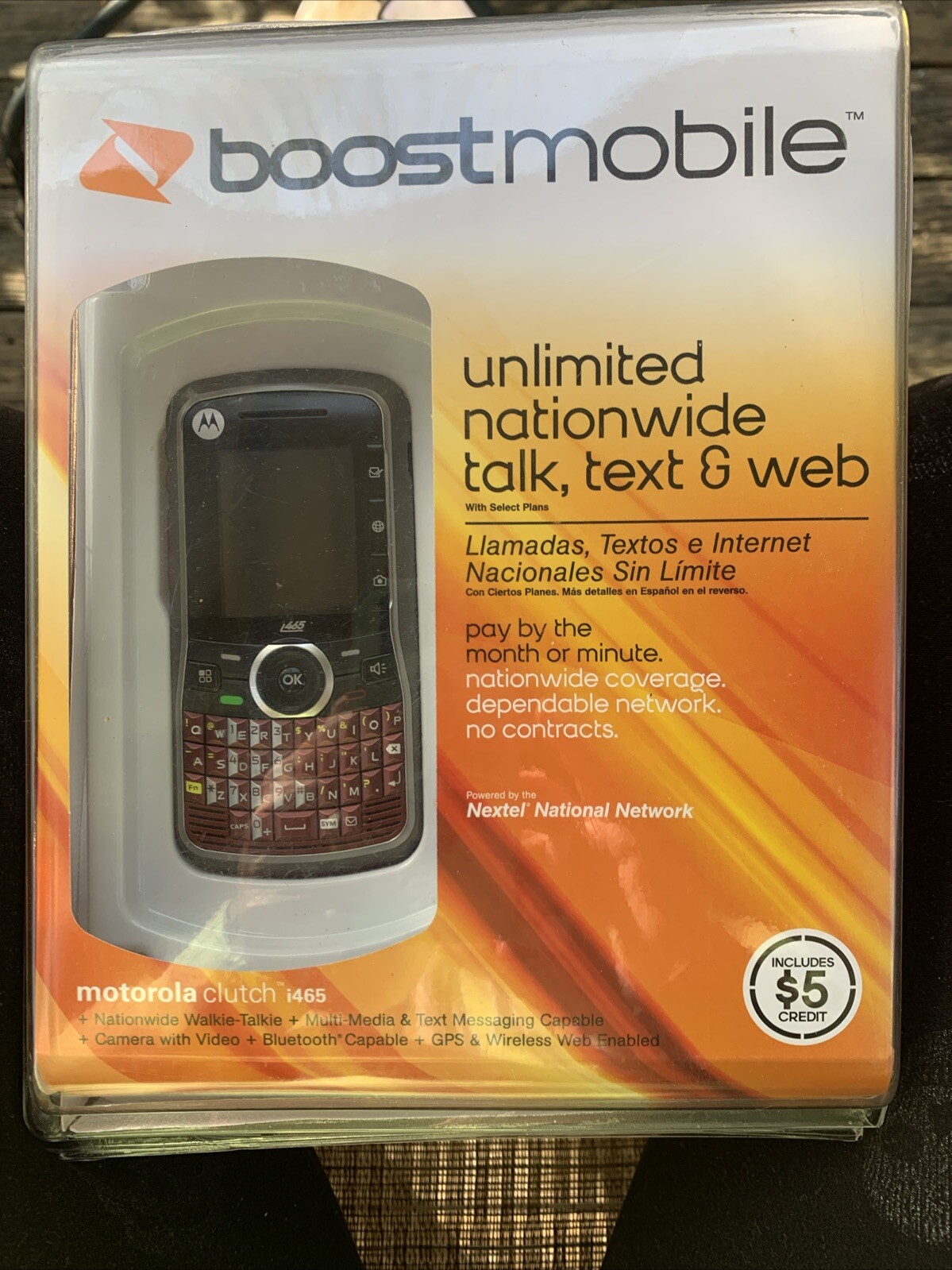 Motorola Clutch i465 – Red /Black -(Boost Mobile) Smartphone Only