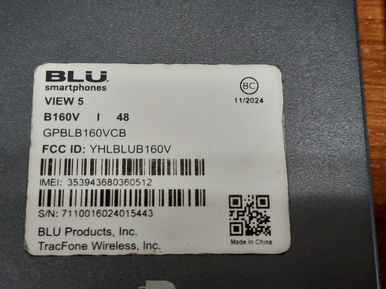 (Lot of 3) BLU Smartphones Blu View 5 B160V for Tracfone in Gray