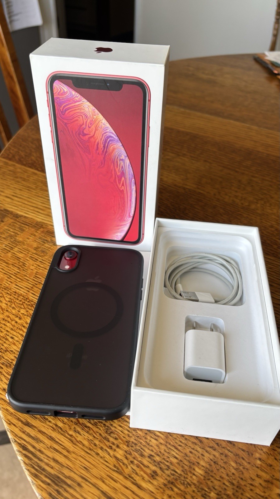 Apple iPhone XR 64GB Red AT&T iOS 6.1in 12MP