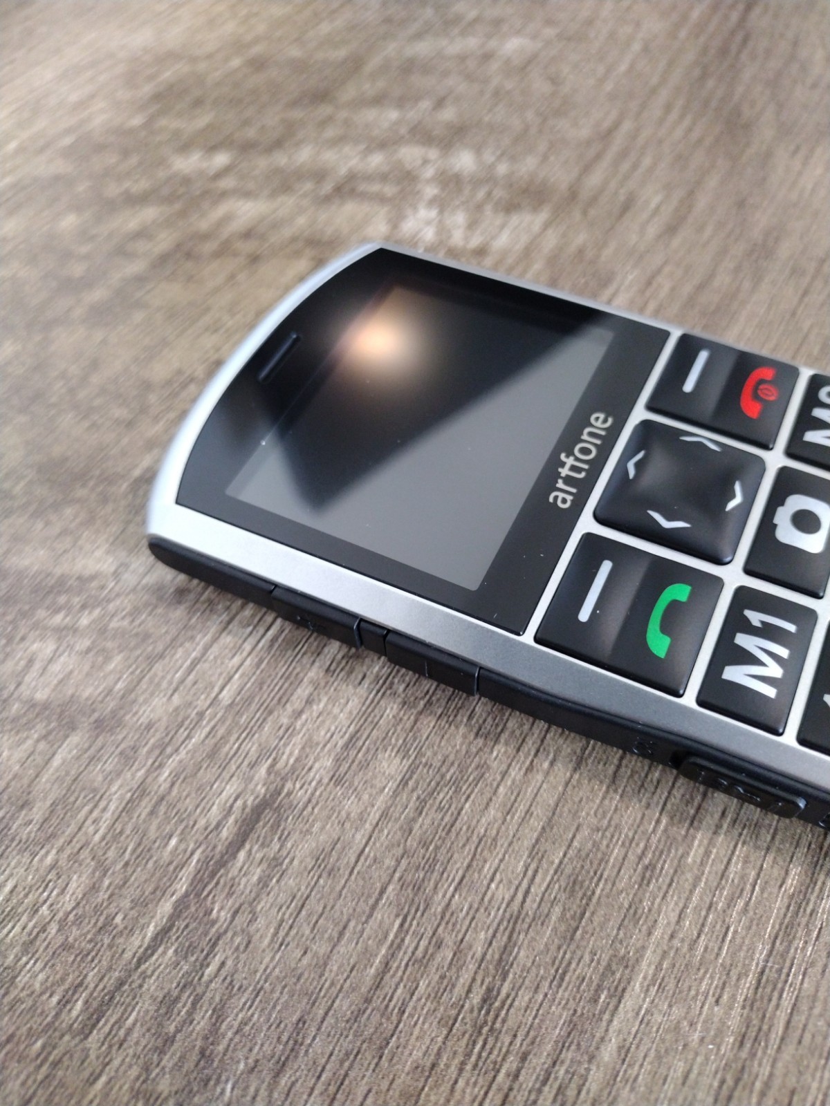 artfone A400 Silver Big Button 4G Unlocked Bluetooth Cell Phone for Seniors