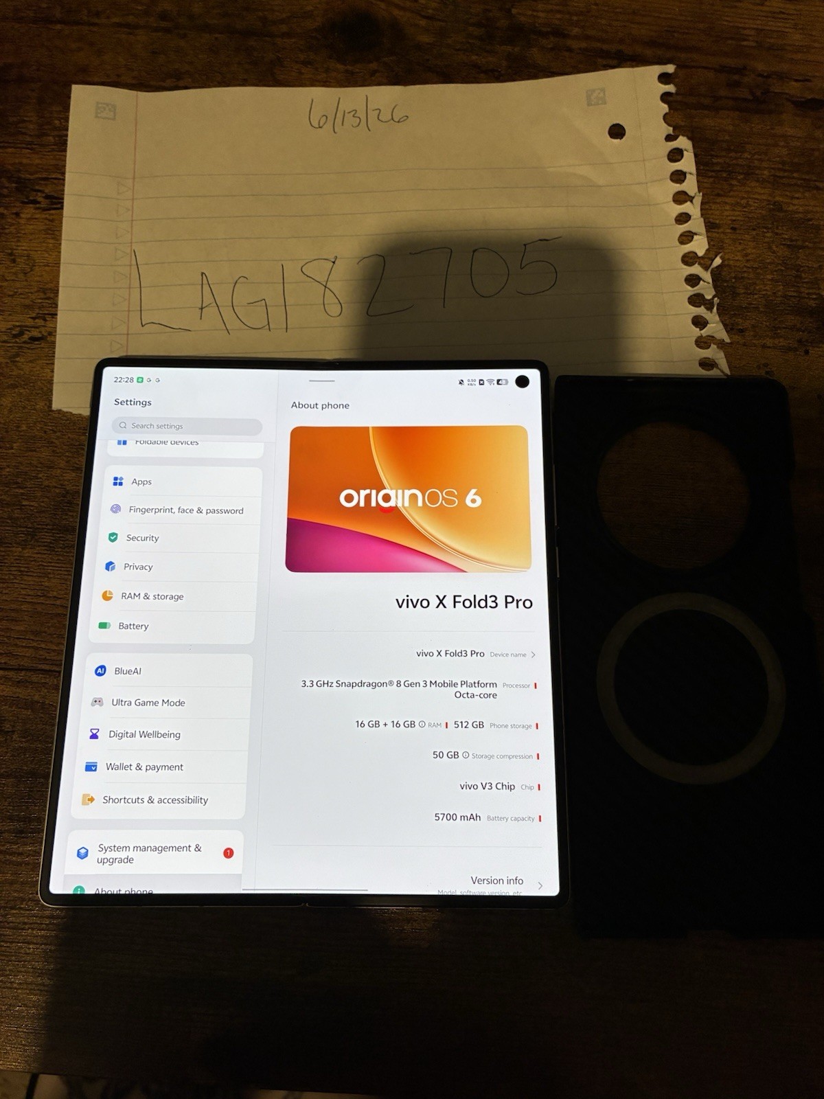 Unlocked vivo X Fold3 Pro Foldable Android Phone 16GB/512GB Snapdragon 8 Gen 3