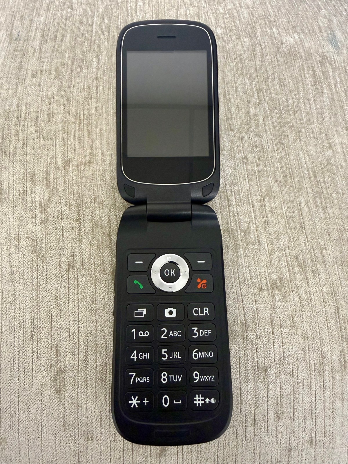 Consumer Cellular Link 1st Gen Z2332CC 8GB Gray 4G VoLTE Flip Phone GSM Unlocked