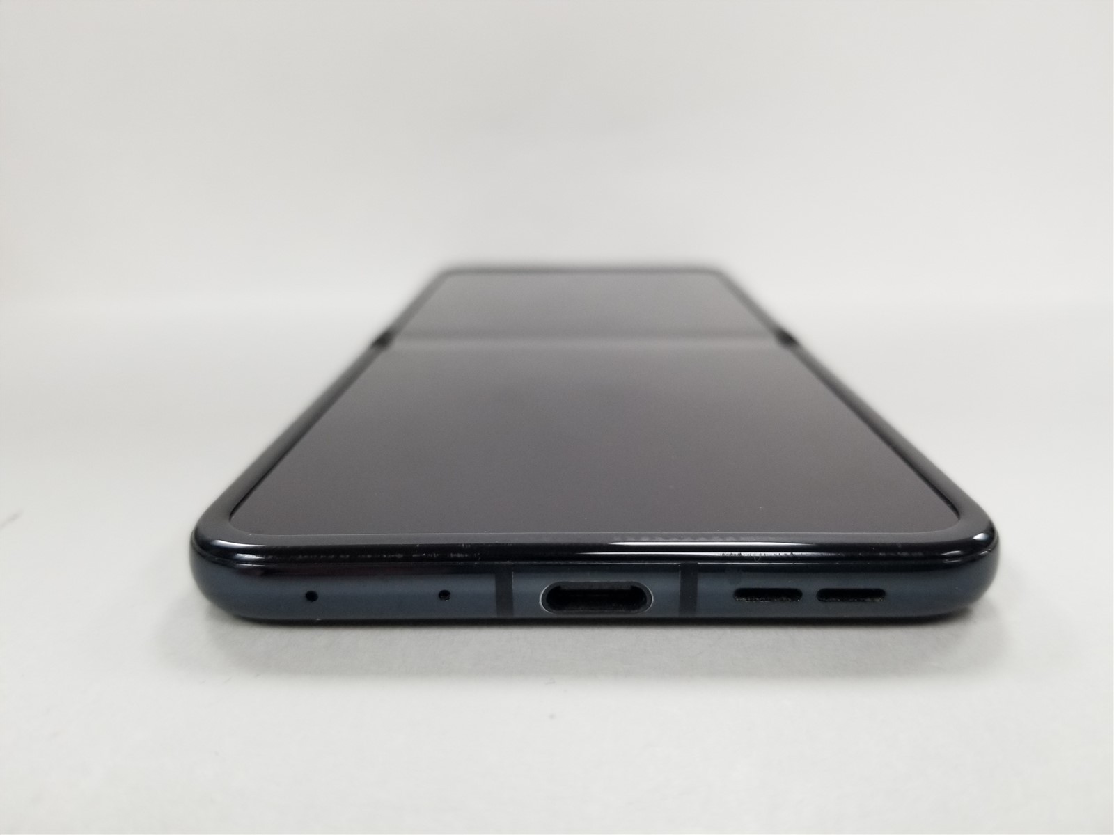 Motorola Razr Plus 2024 256GB Blue XT2451-2 (AT&T) Fully Functional DG7717
