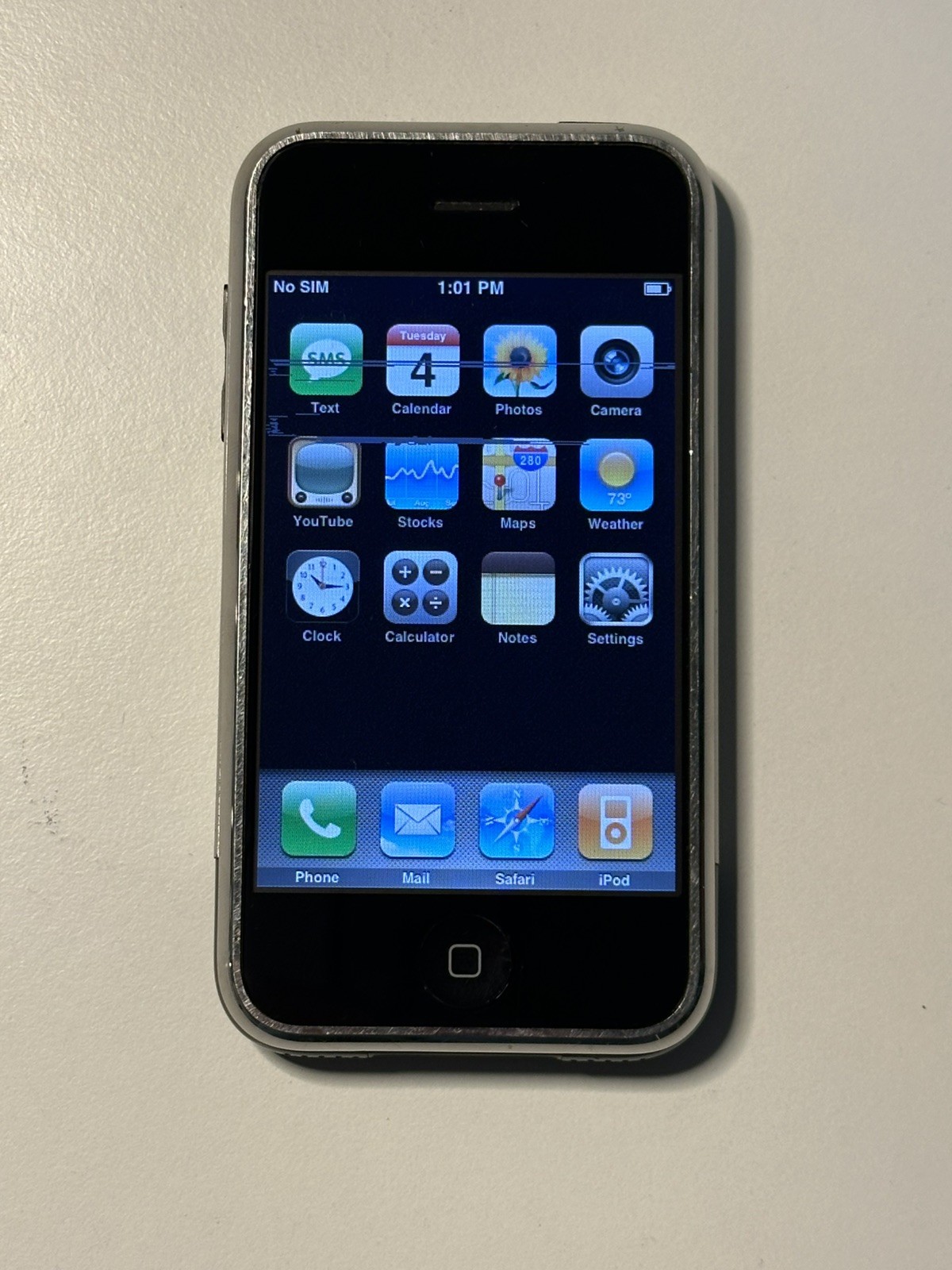 iOS 1.0 Apple iPhone 1st Generation – 8GB – Black A1203 (GSM) 2G MA712LL/A