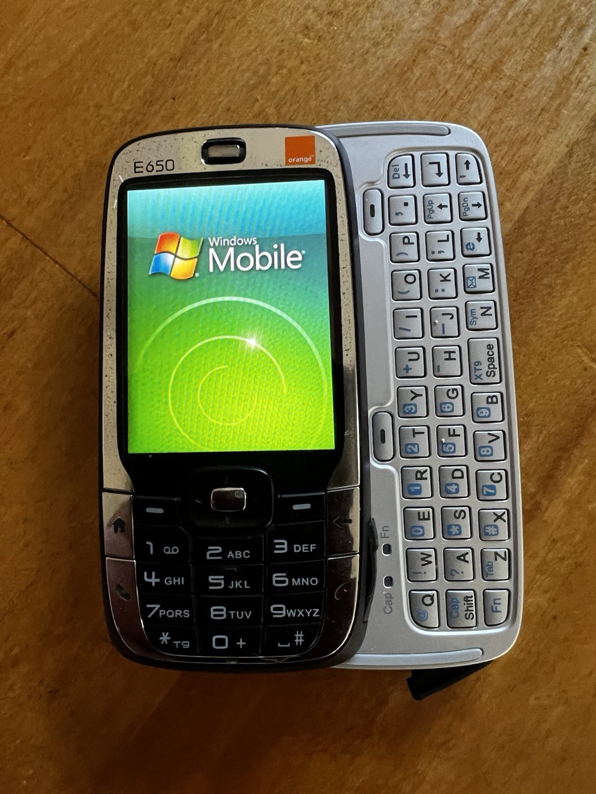 Smartphone (Orange-HTC) Fully Functional. Silver front and black body. Good!