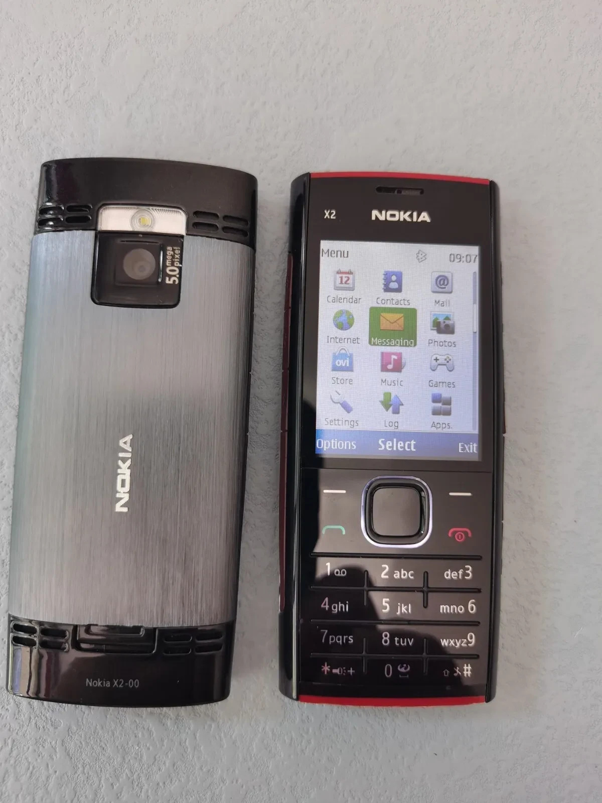 Nokia X2-00 Bluetooth 5MP 2G Unlocked Mobile CellPhone 1 year warranty