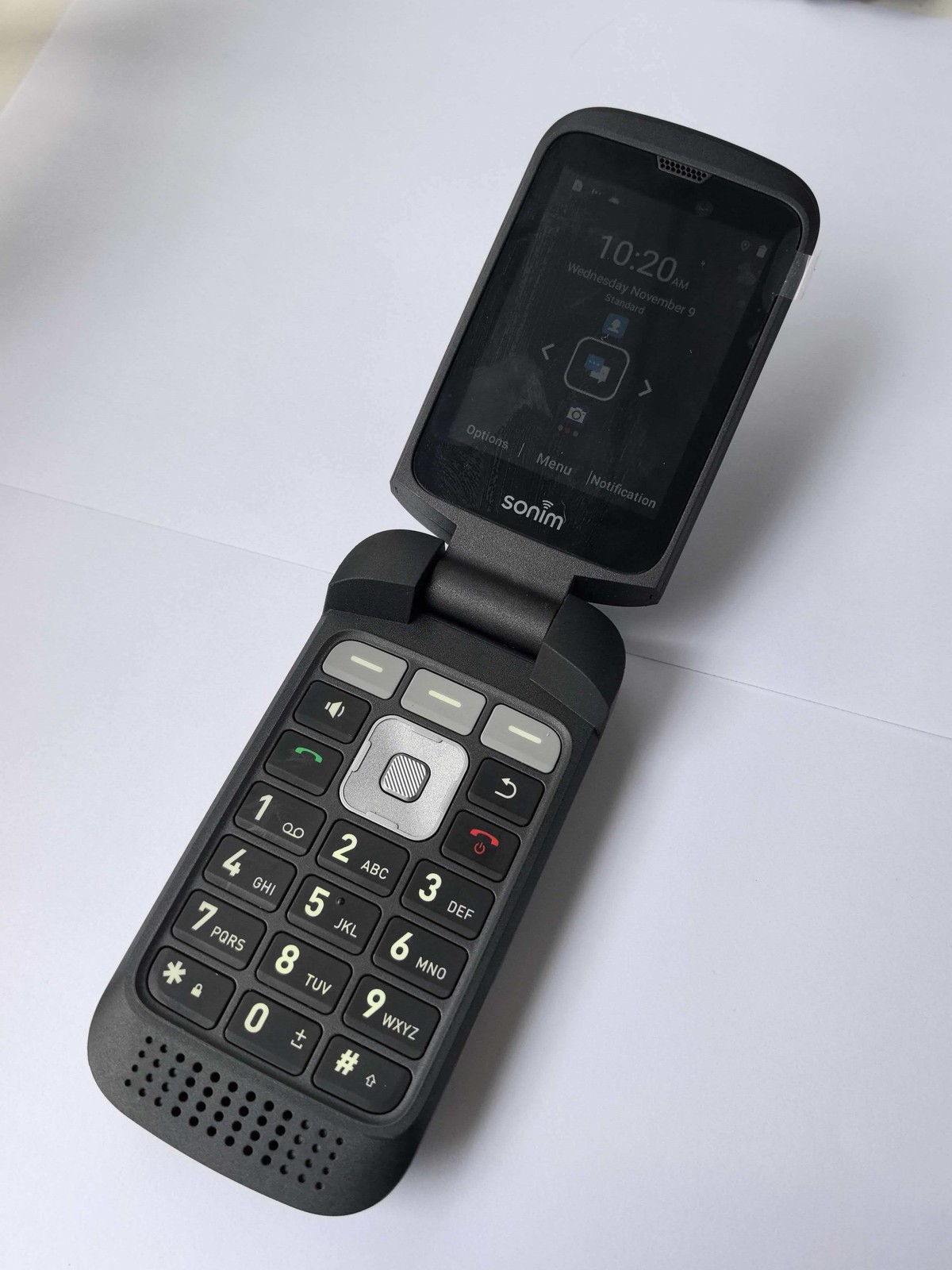 Unlocked Sonim XP3 Plus XP3900 Flip Rugged Sonim OS 8MP IP68 water resistant GSM