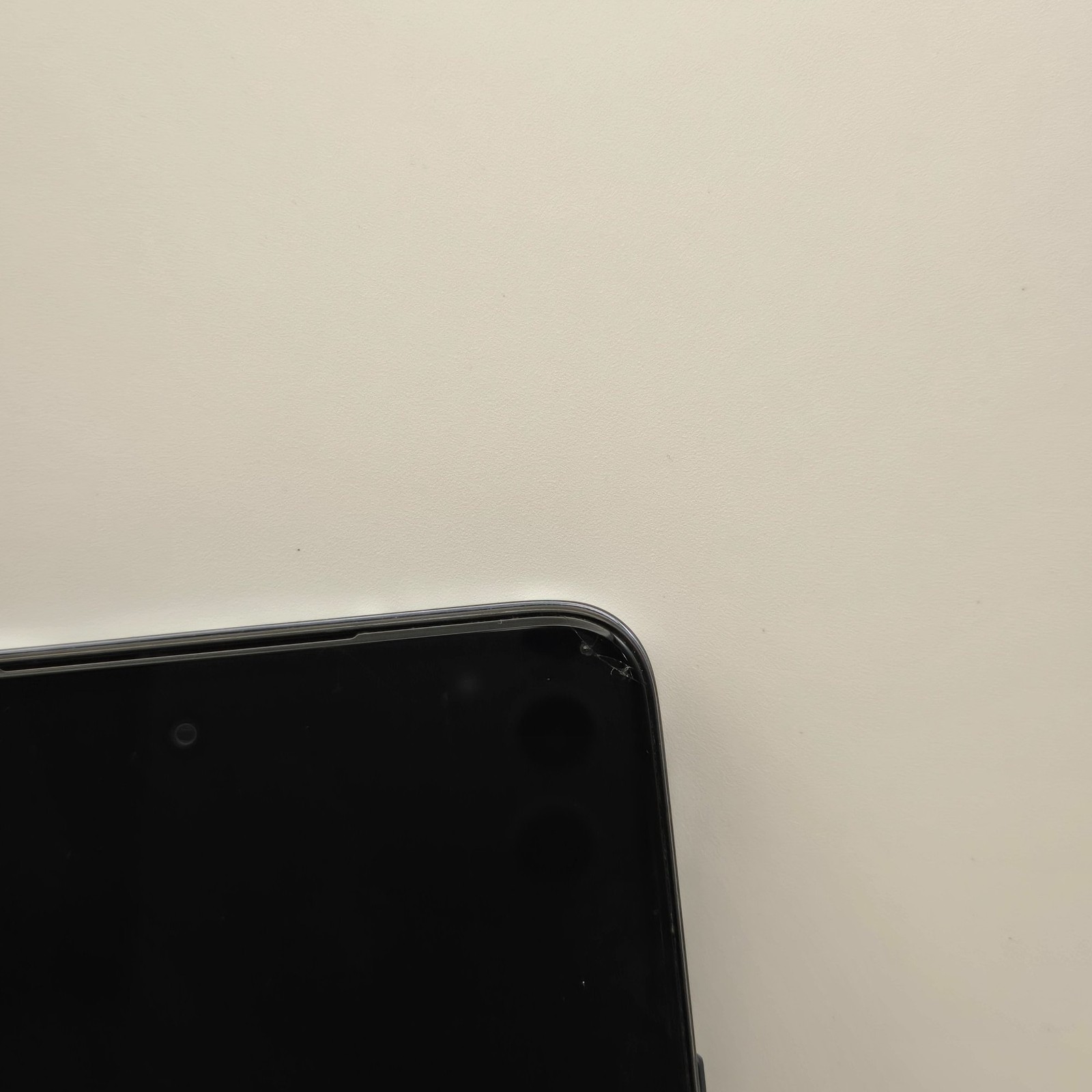 Motorola Edge 5G (2022) XT2205-1 128GB Mineral Gray (T-Mobile)
