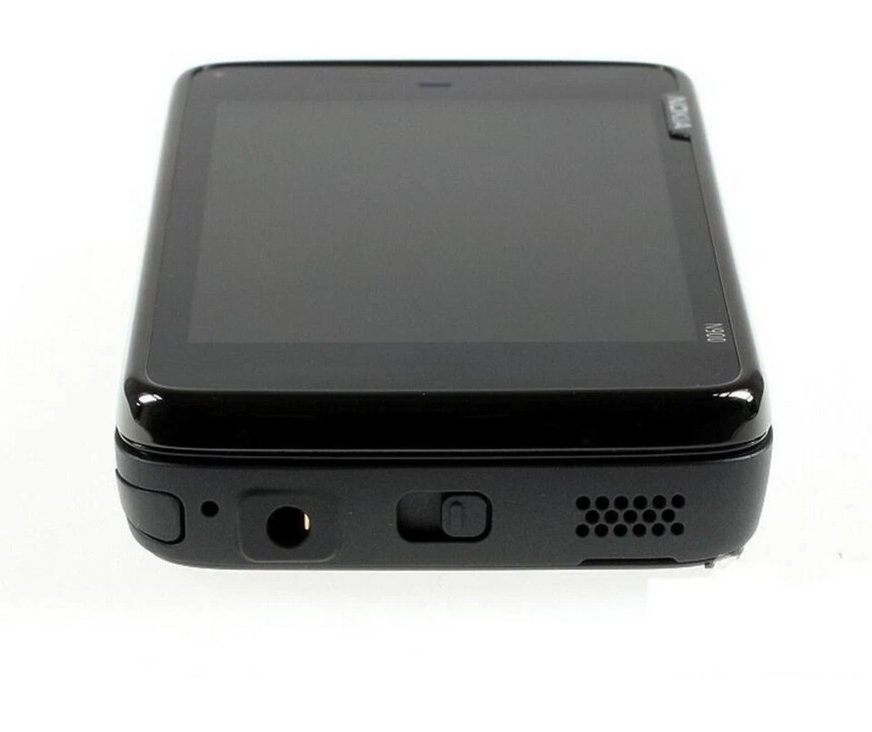 Nokia N900 5MP 32GB Black 3.5 Inch WiFi Keyboard Unlocked classic Mobile Phone
