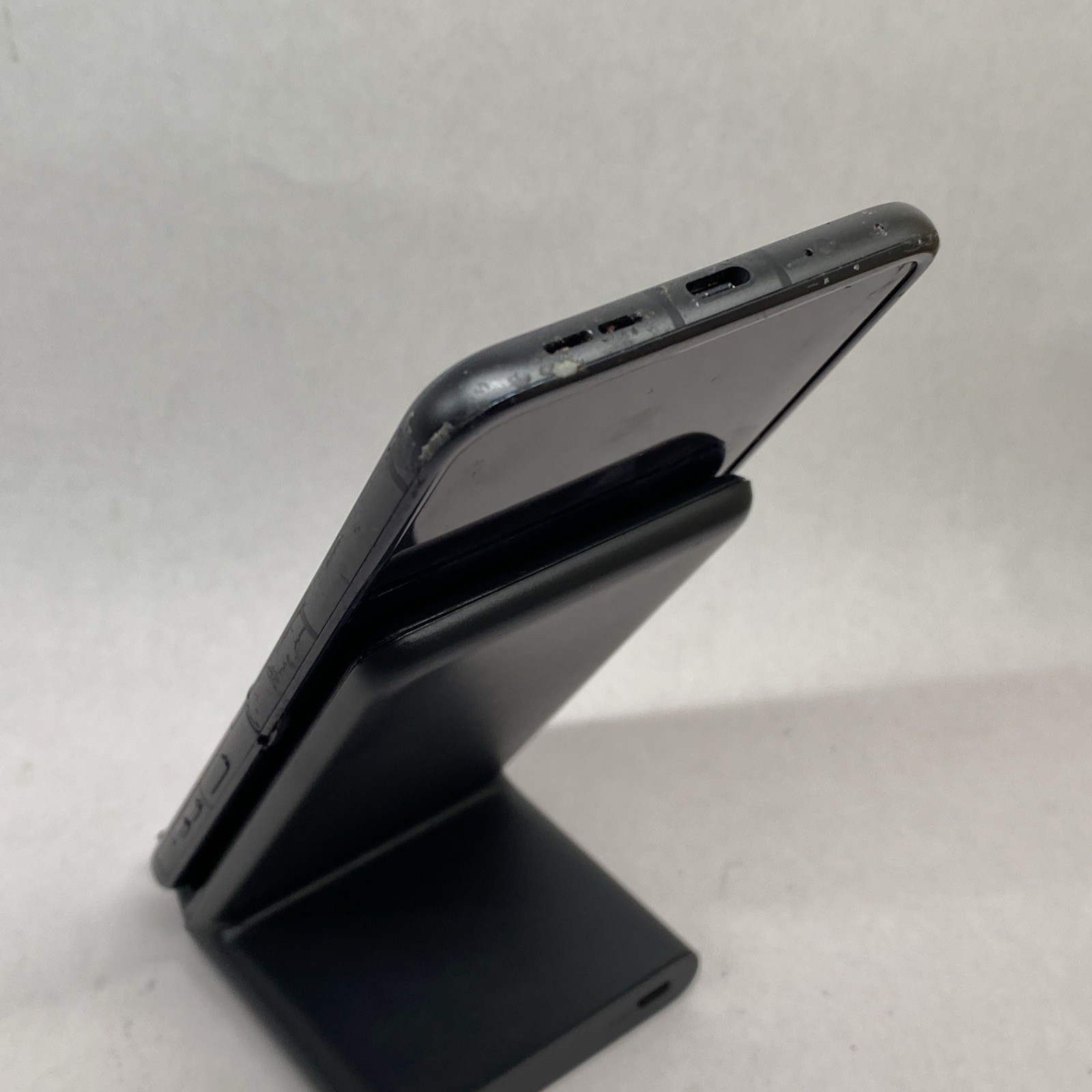 Motorola Razr 2024 XT2453-3 256GB Grey Factory Unlocked Bad Inner Screen READ*