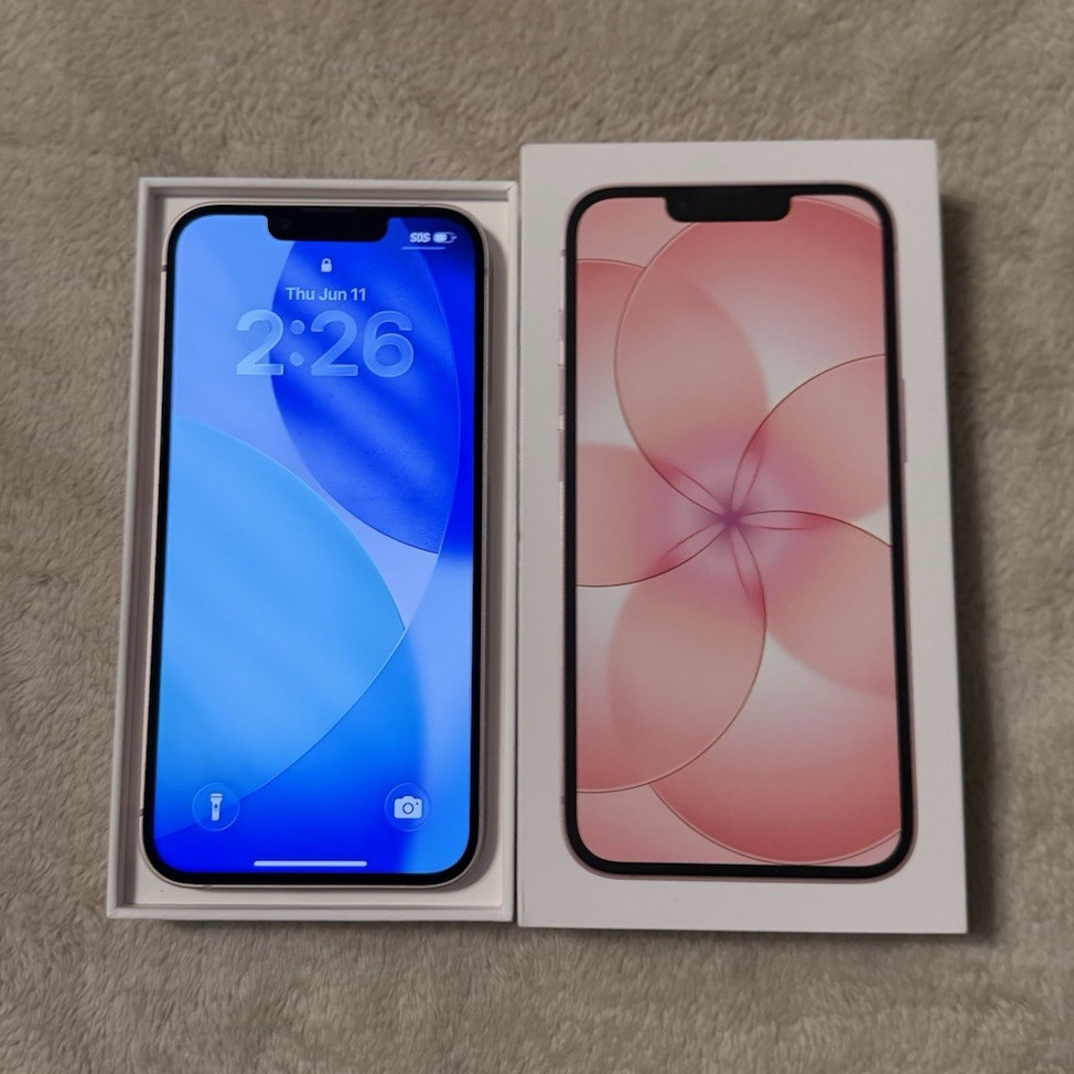 Apple iPhone 17e 256GB Pink iOS Smartphone Bluetooth Wi‑Fi AT&T