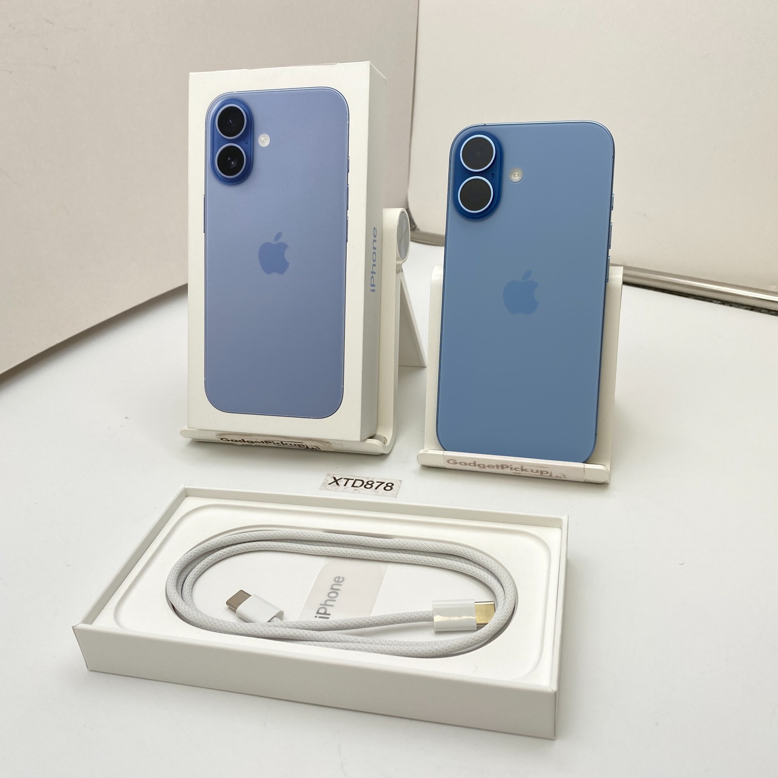 Apple iPhone 17 – 512GB – Mist Blue (Unlocked) | Open Box