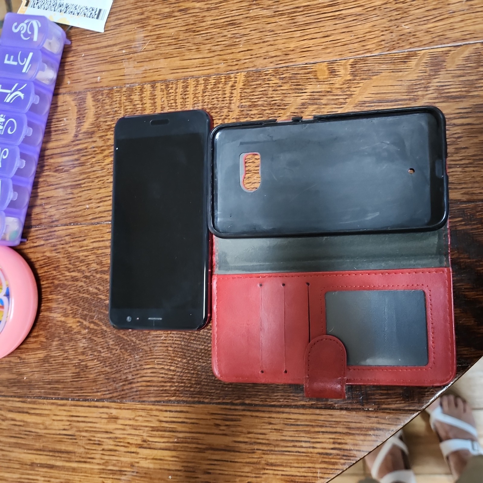 HTC One M8 64GB – T-Mobile Metallic Red