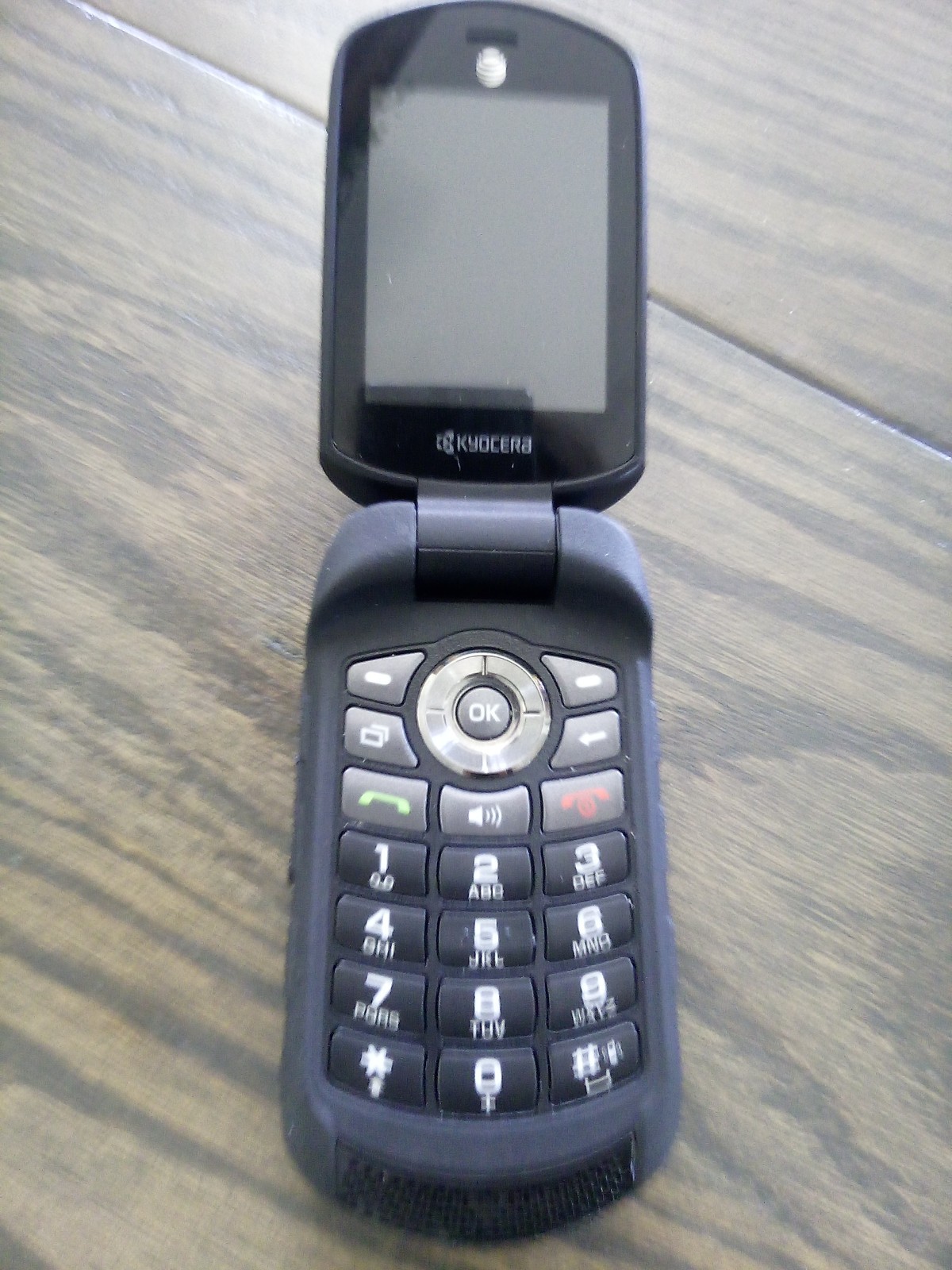 Kyocera DuraXE – 8 GB – Black (AT&T) Brand New