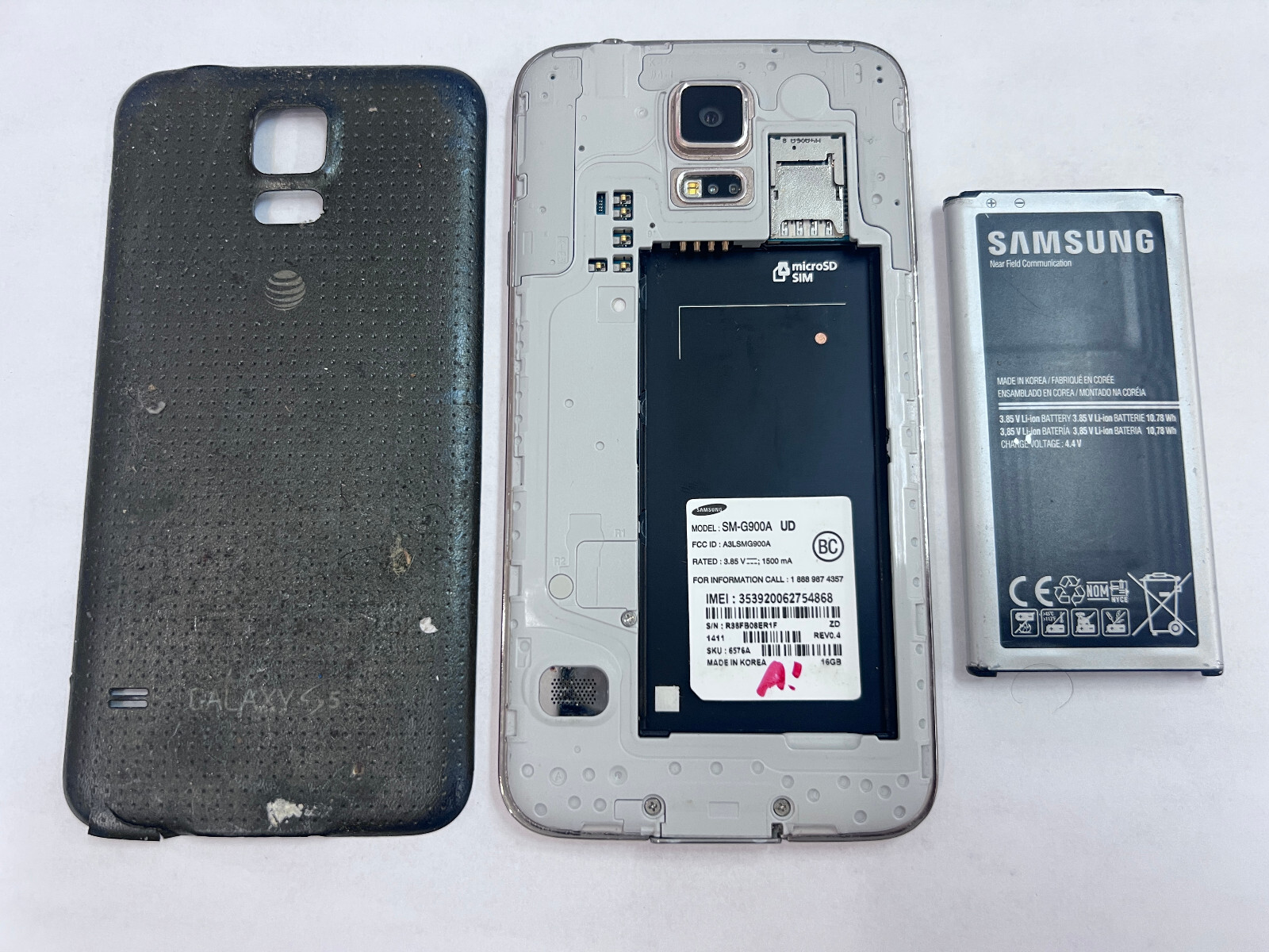 AT&T Samsung Galaxy S5 G900A 4G VoLTE Android Smart Phone / Cricket h2O ## READ