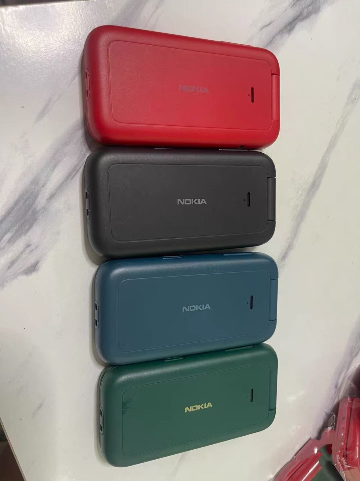 Brand New – Nokia 2660 Flip Dual-SIM 128MB ROM + 48MB RAM Unlocked All colors