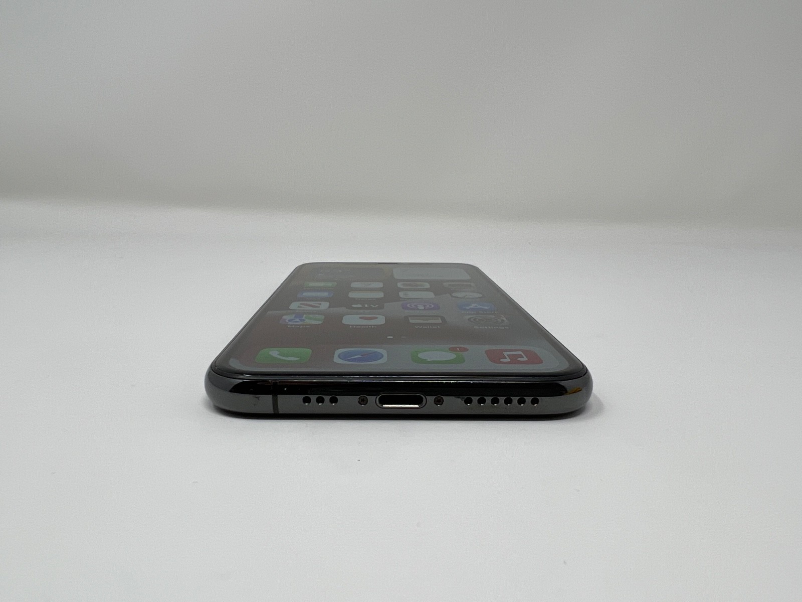 Apple iPhone 11 Pro 64GB Fully Unlocked A2160 Gray -FAST FREE SHIPPING!