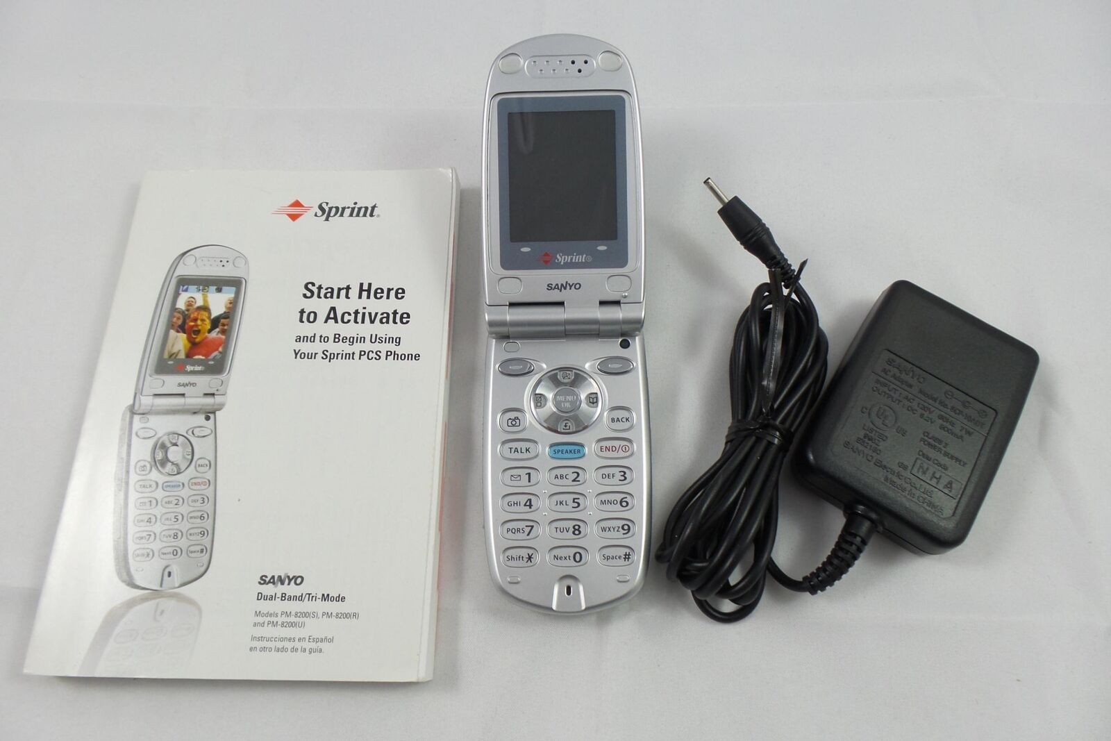 Sanyo PM-8200 Sprint Dual-Band Tri-Mode PCS CellPhone Camera Silver (PM8200KITS)