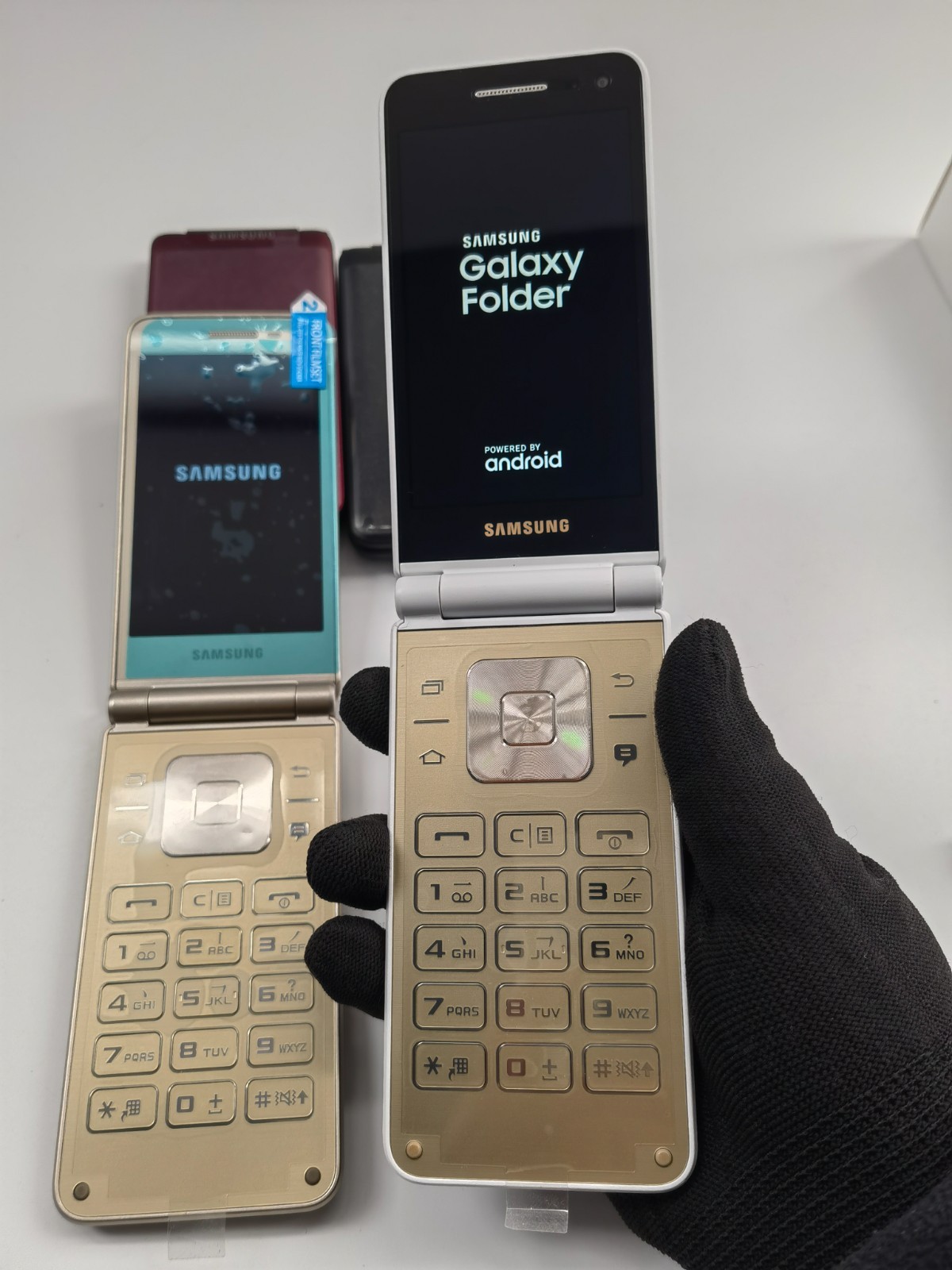 A++ Samsung Galaxy Folder SM-G1600 multiple colors Unlocked 4G flip phone